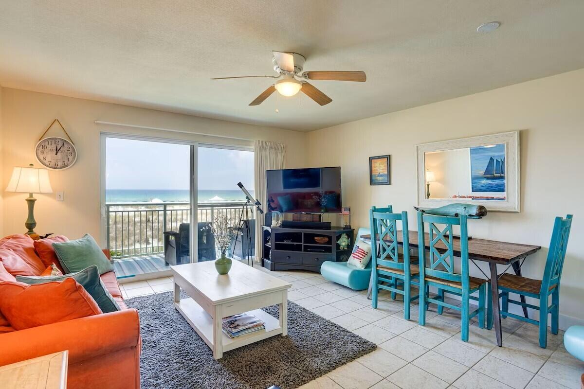 PELICAN ISLE - Residential