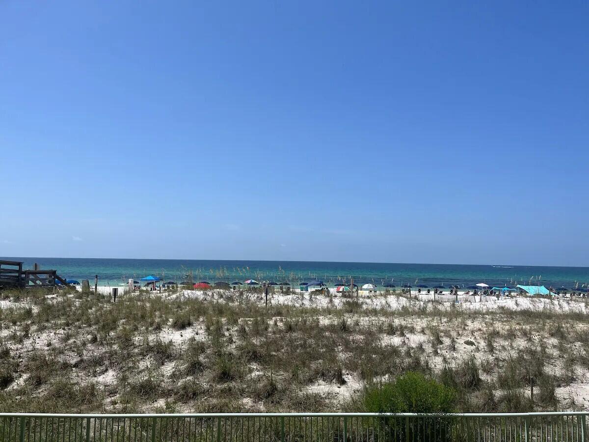 PELICAN ISLE - Residential