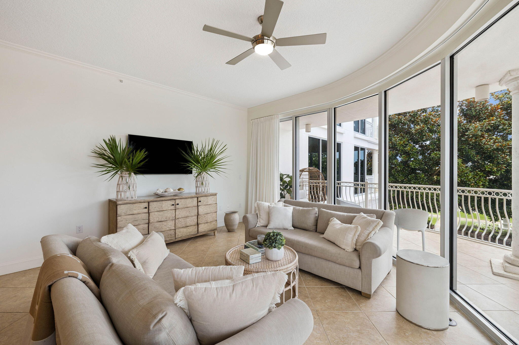 ALEXANDER AT PALM COURT - Residential