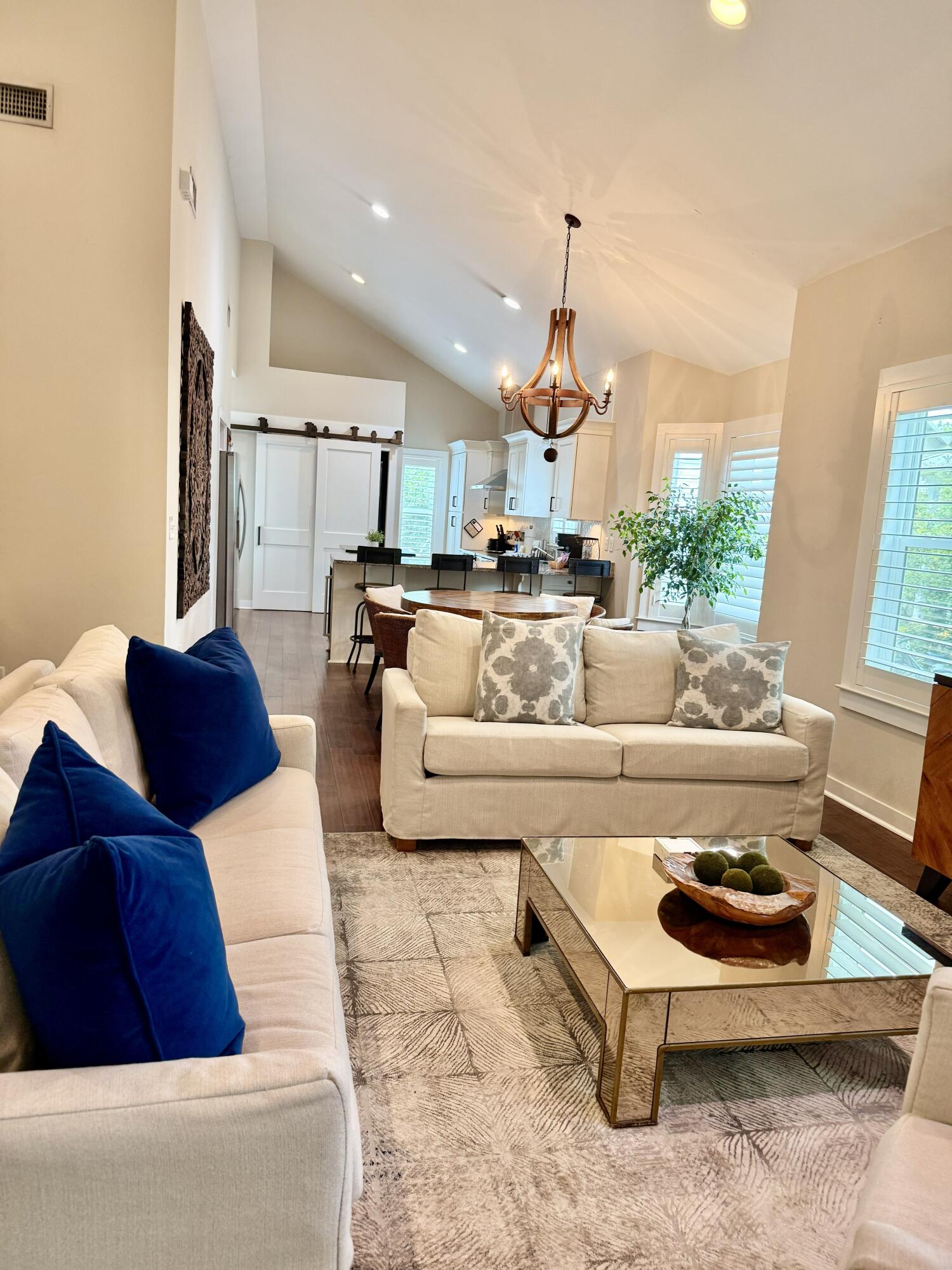 GROVE BY THE SEA - Residential