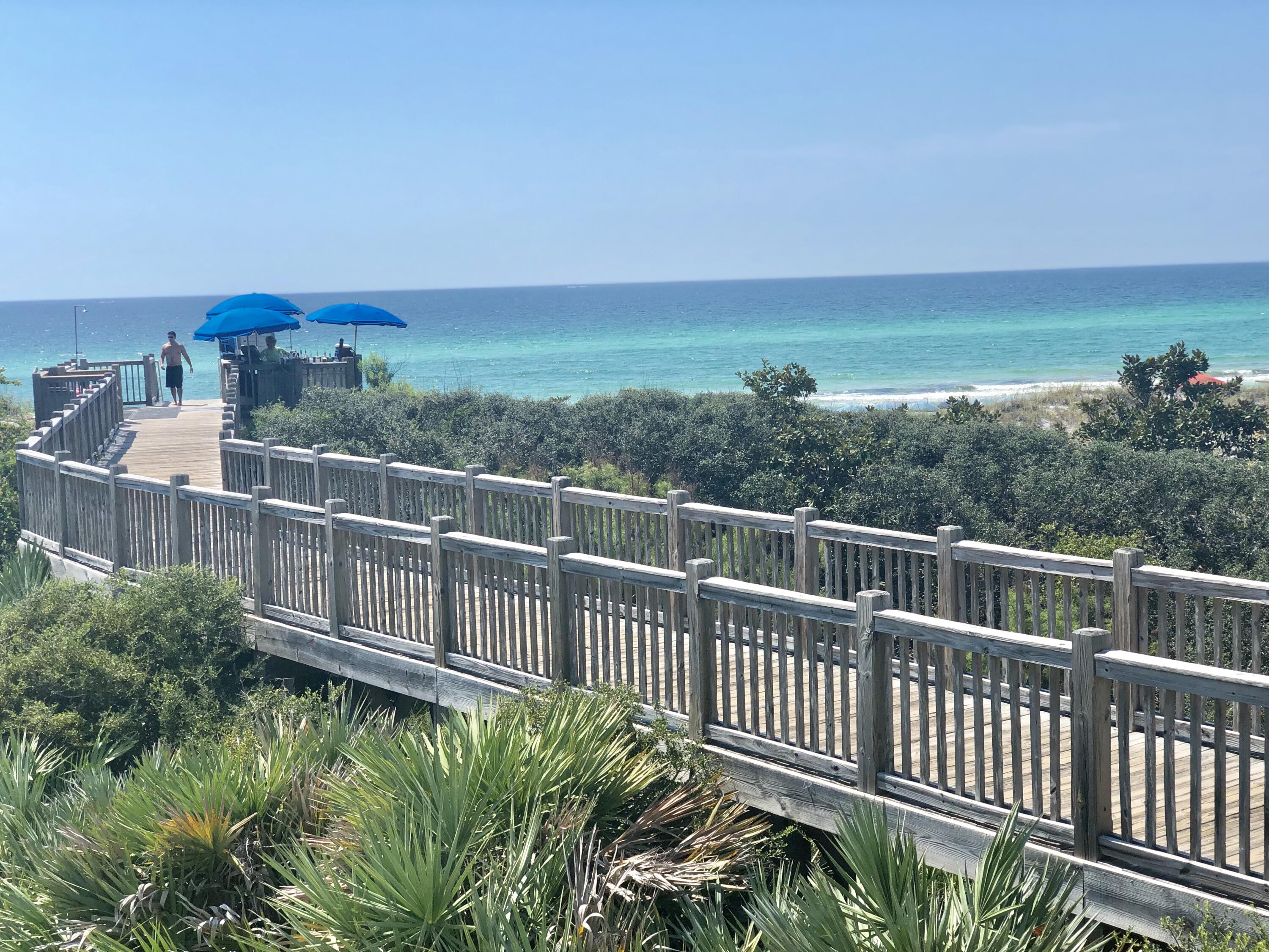 GROVE BY THE SEA - Residential