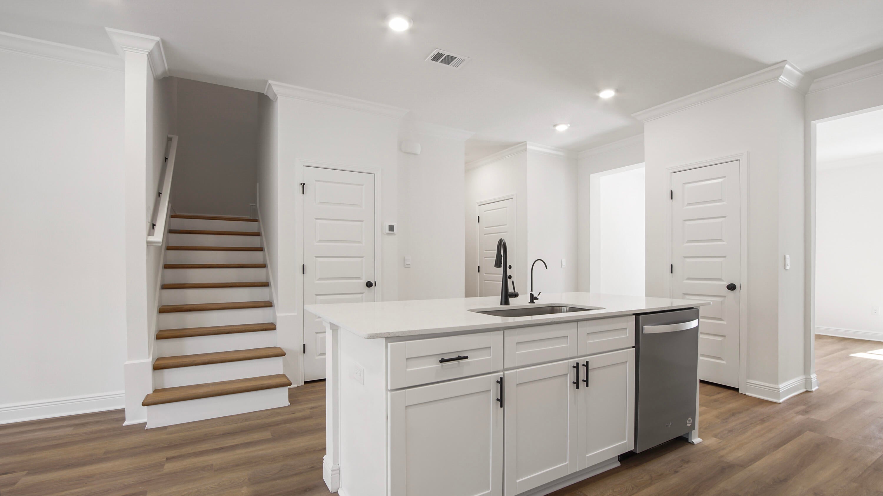 Crest Bay Cottages - Residential