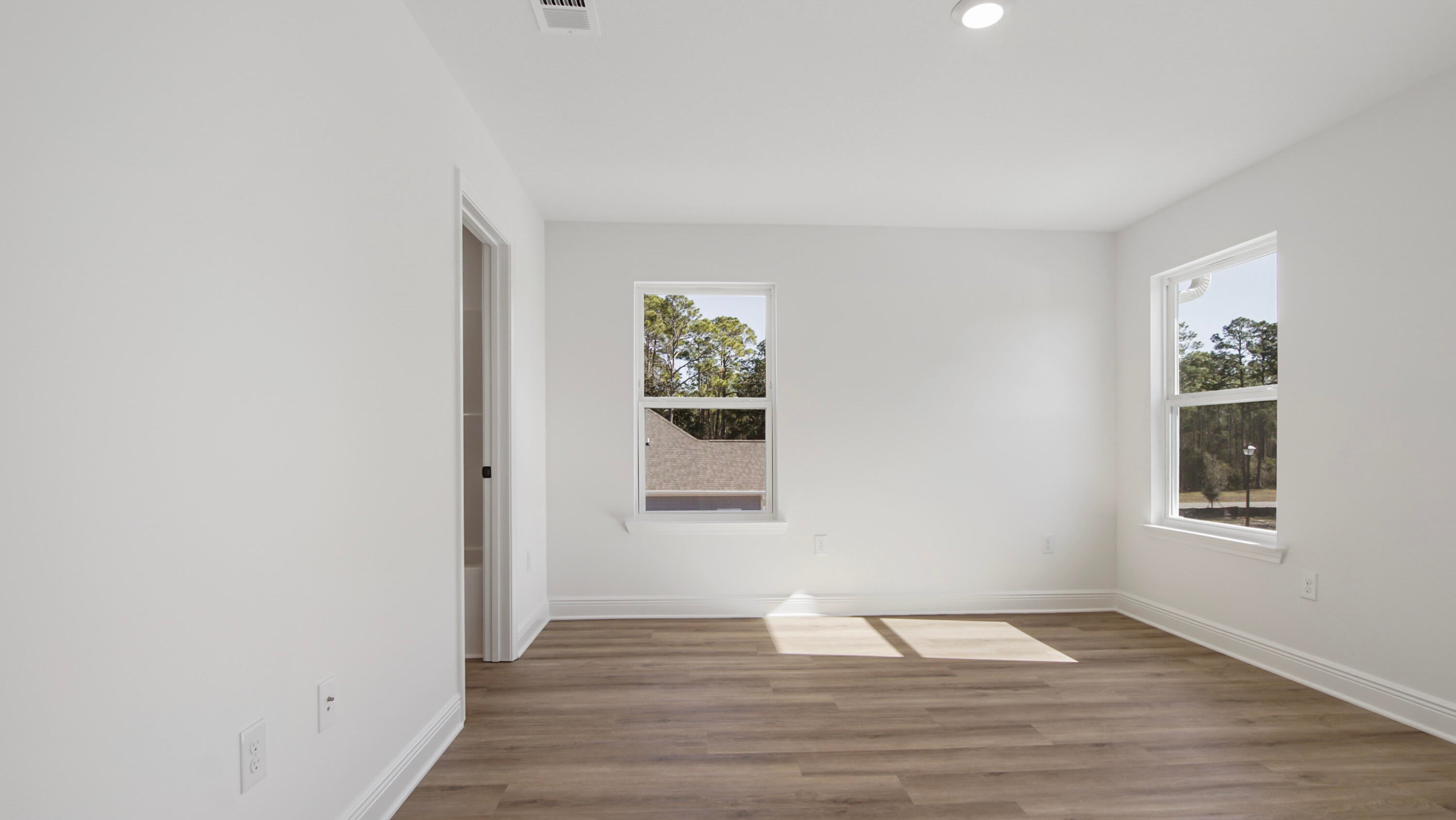 Crest Bay Cottages - Residential