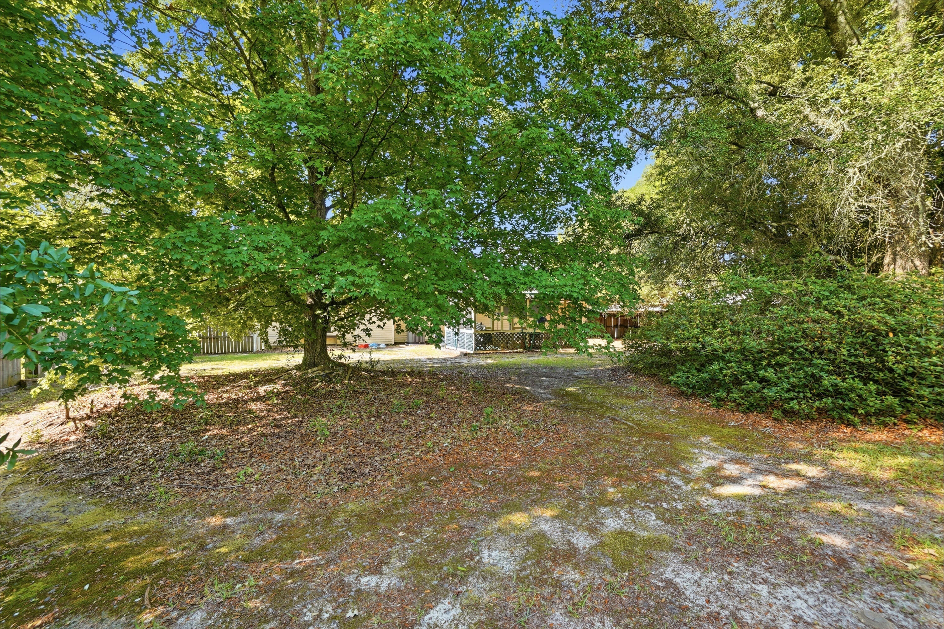 COUNTRYVIEW ESTATES 1ST ADDN - Residential
