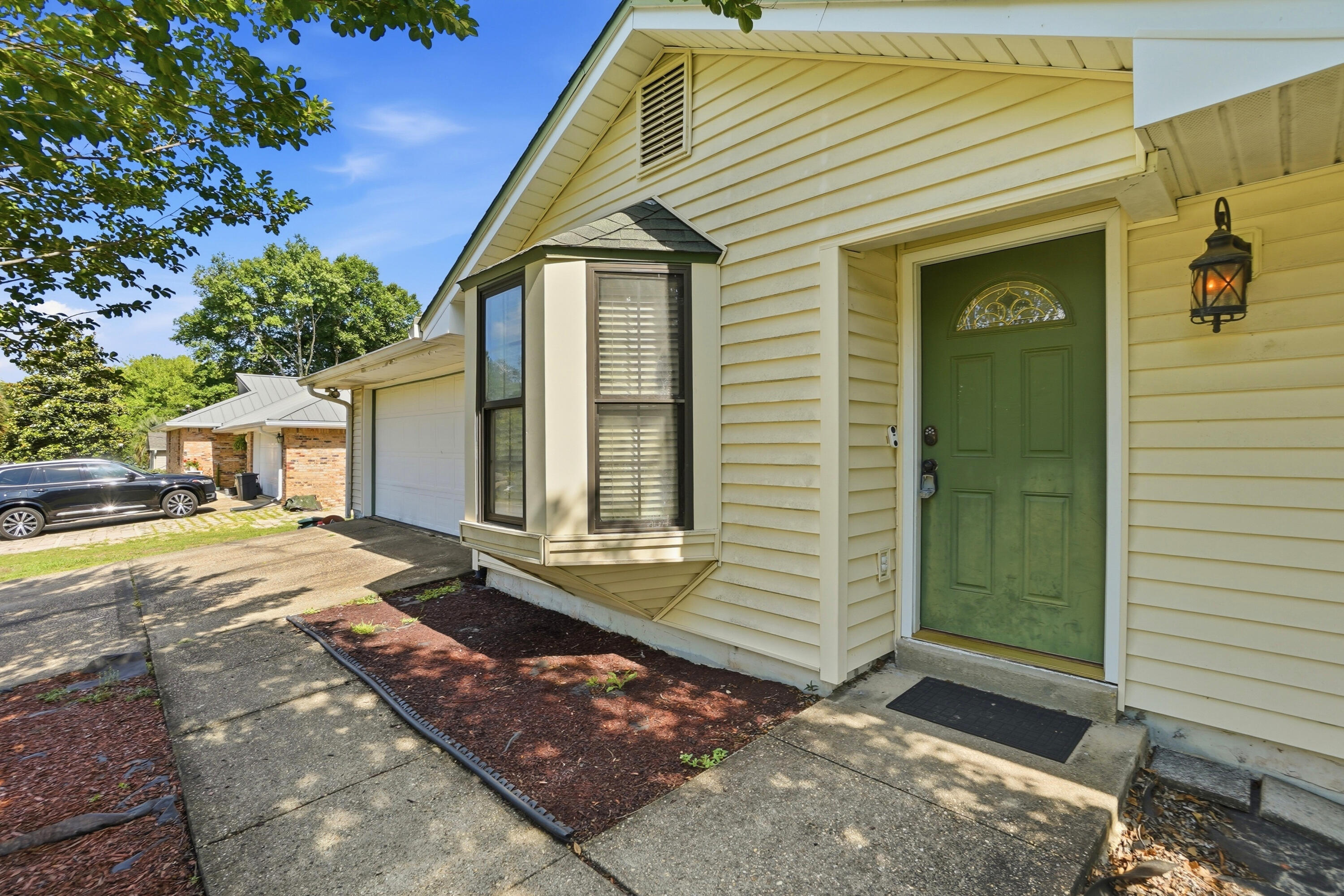 Charming home that is perfect for a first home. Plenty of room to grow along with a large fenced in backyard with a screened in porch. Ideal opportunity for updates. Bamboo floors in main living areas.
