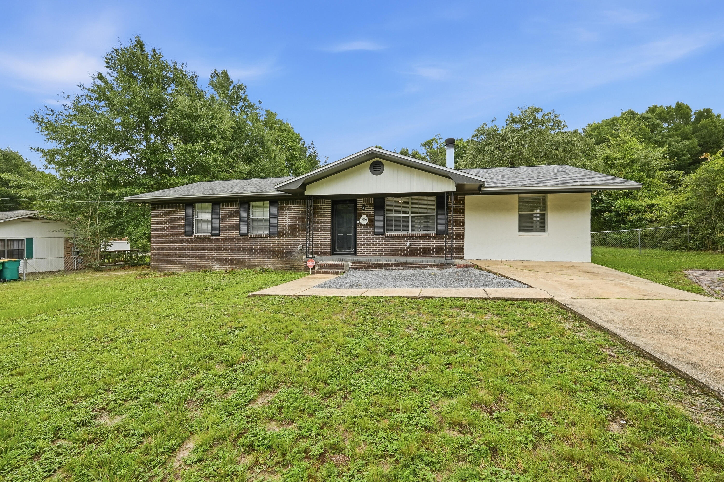 ADAMS POWELL EAST - Residential