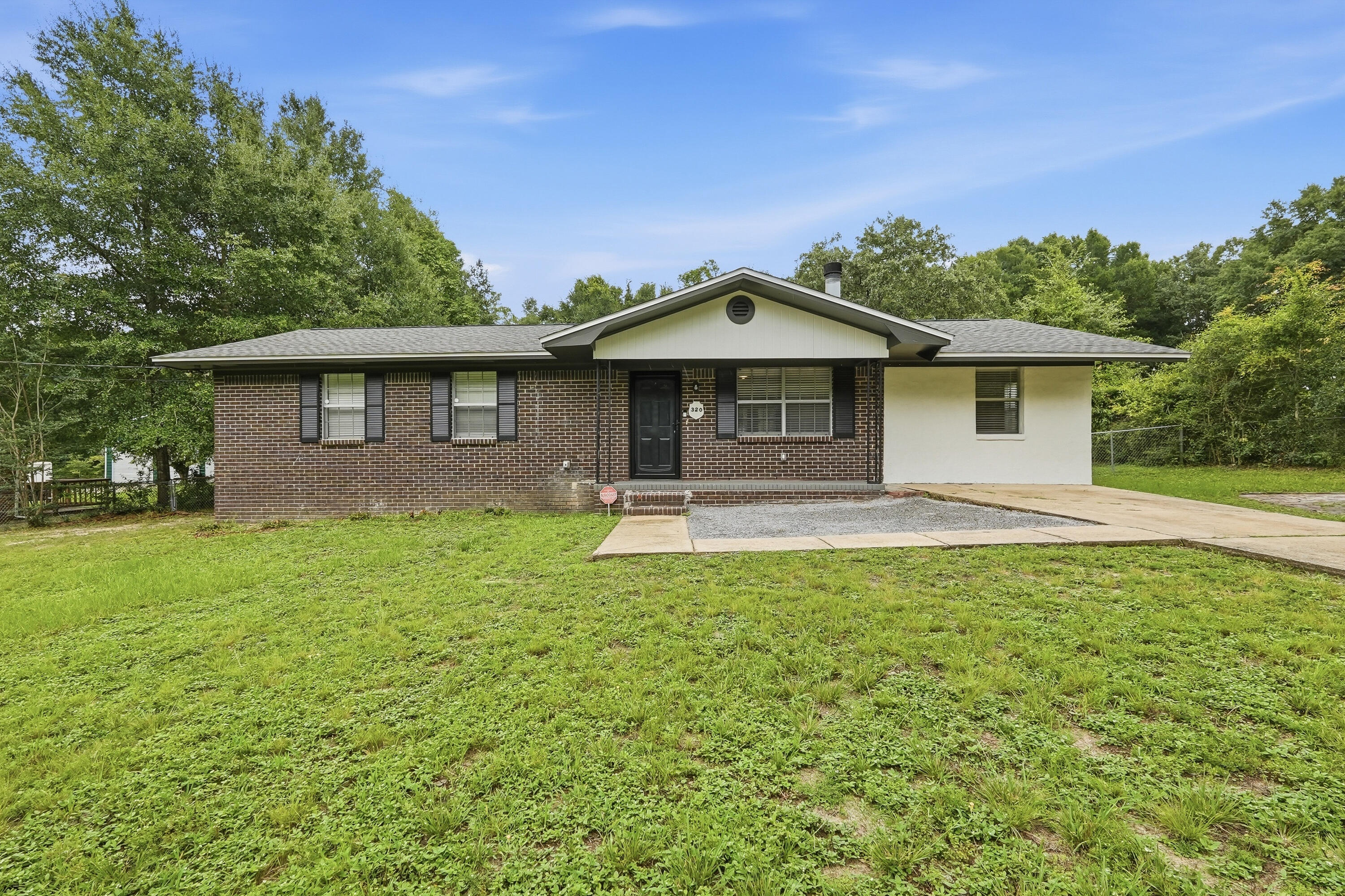 ADAMS POWELL EAST - Residential