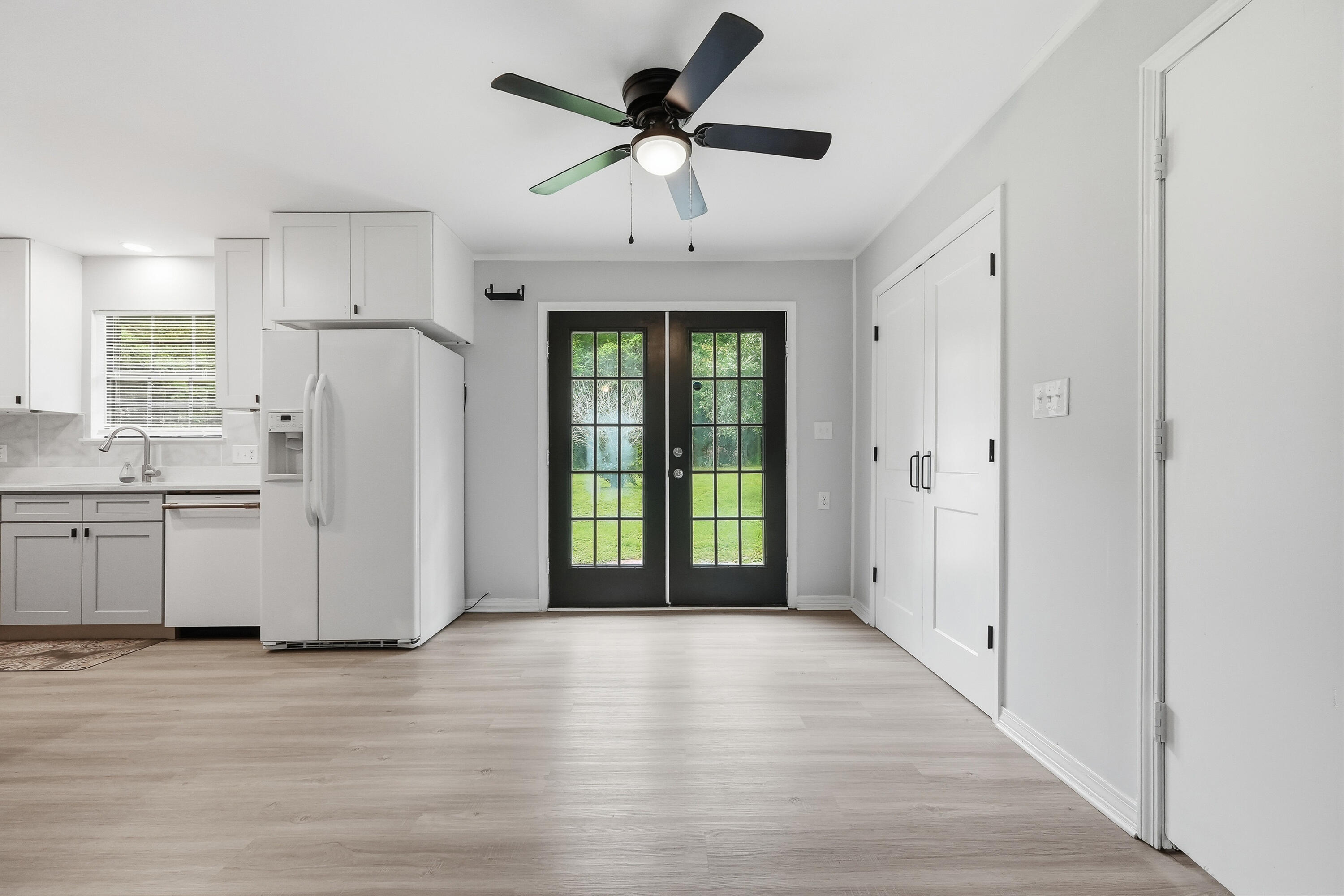 ADAMS POWELL EAST - Residential