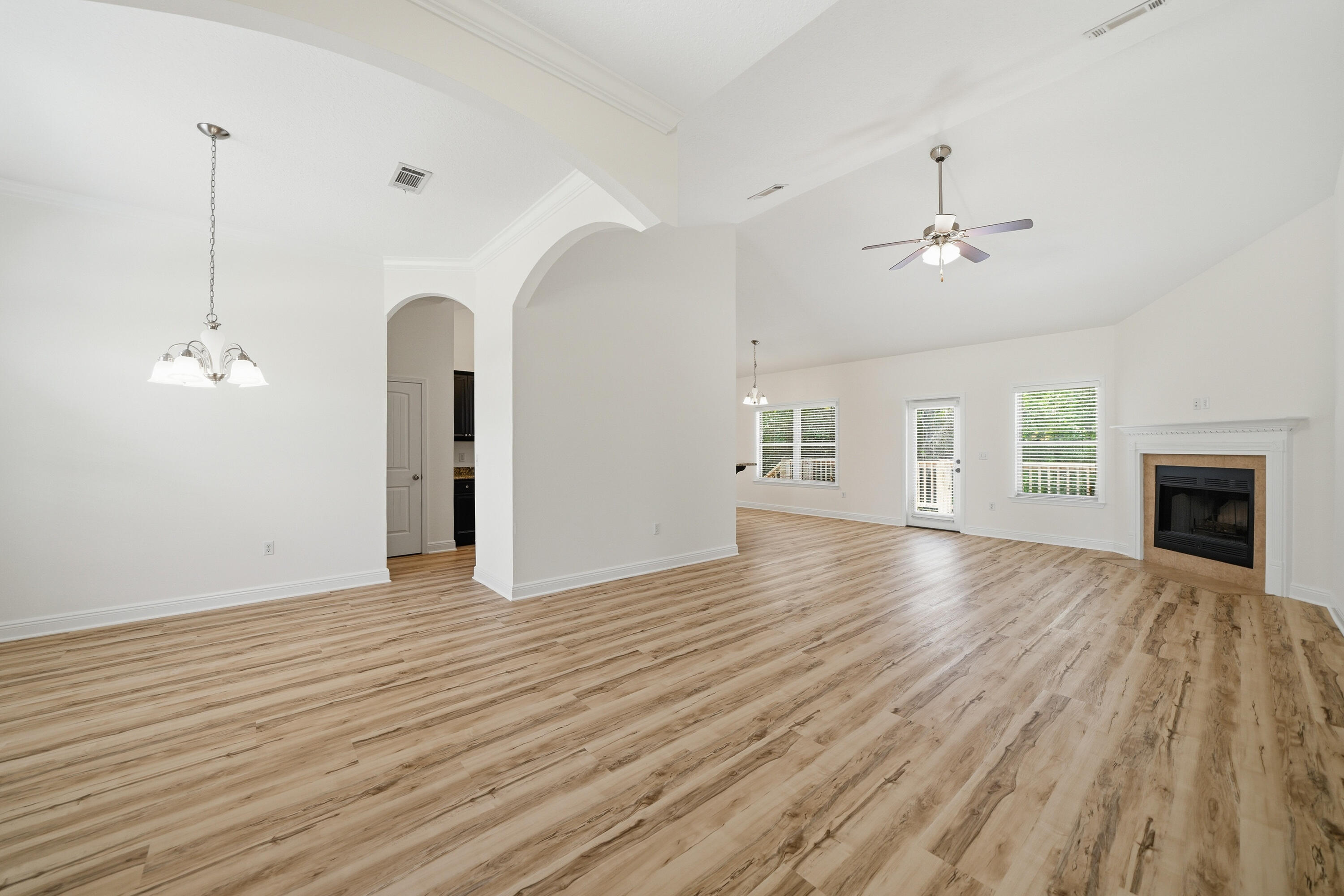 PEACH CREEK PH 1 - Residential