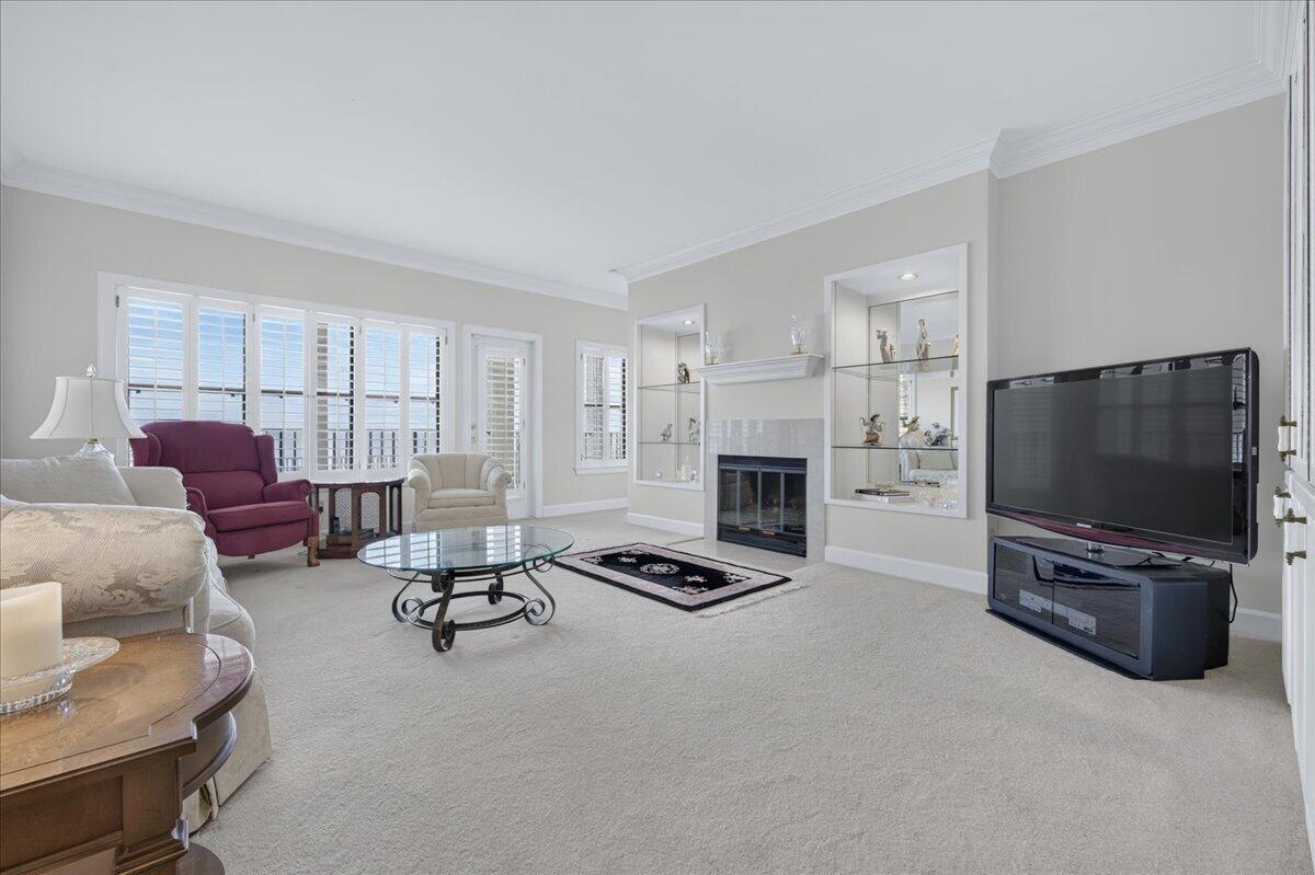BAYBRIDGE CONDO - Residential