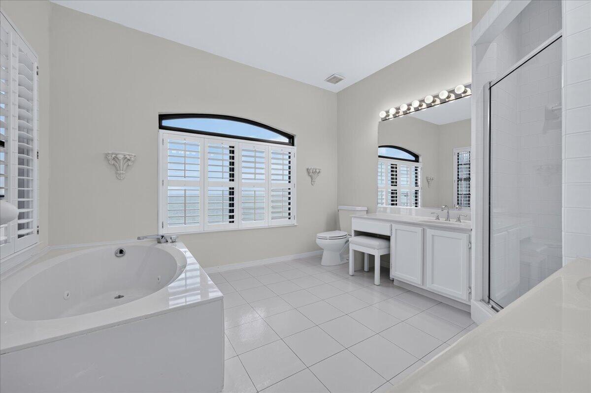 BAYBRIDGE CONDO - Residential