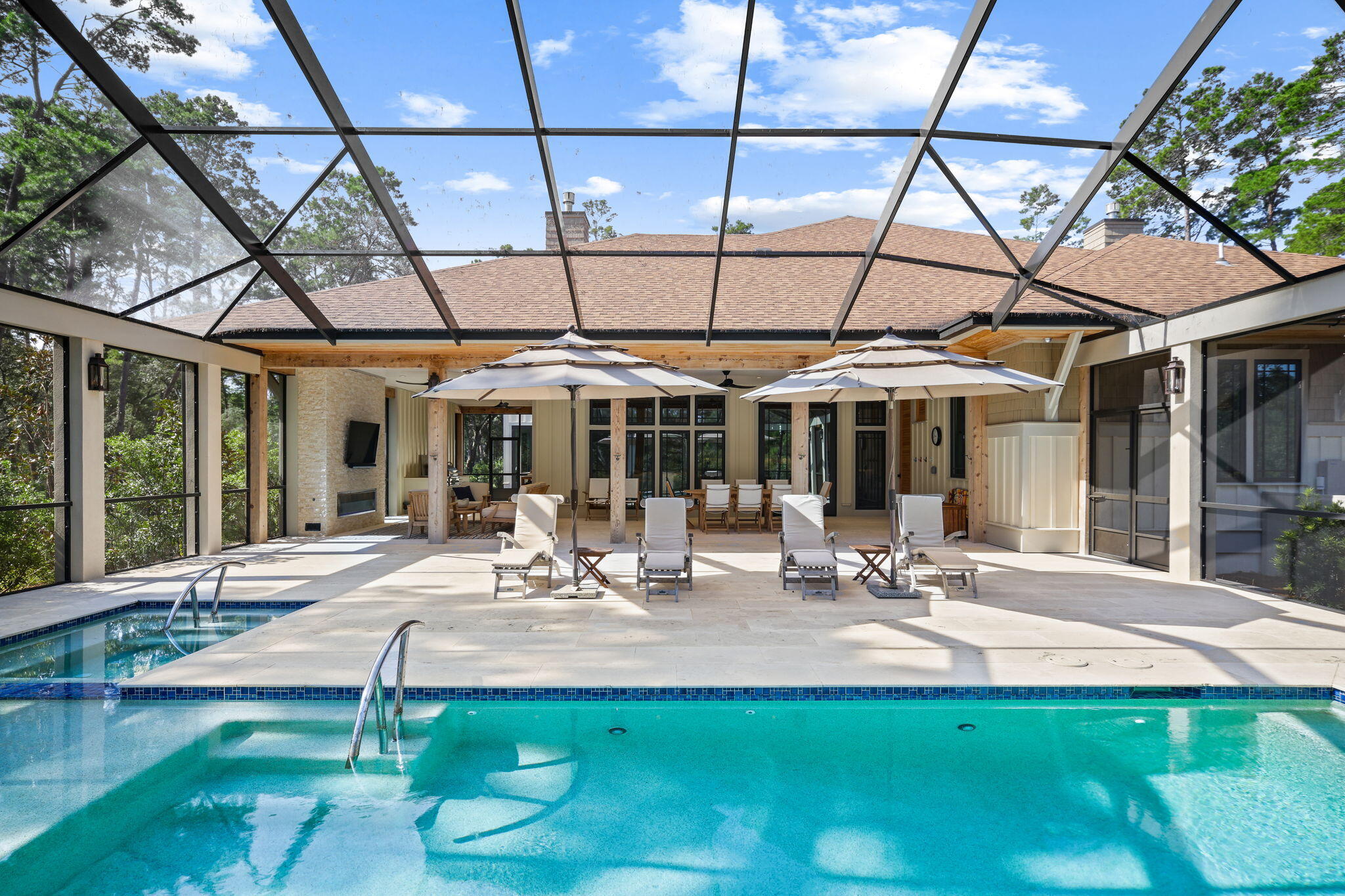 WILD HERON - Residential