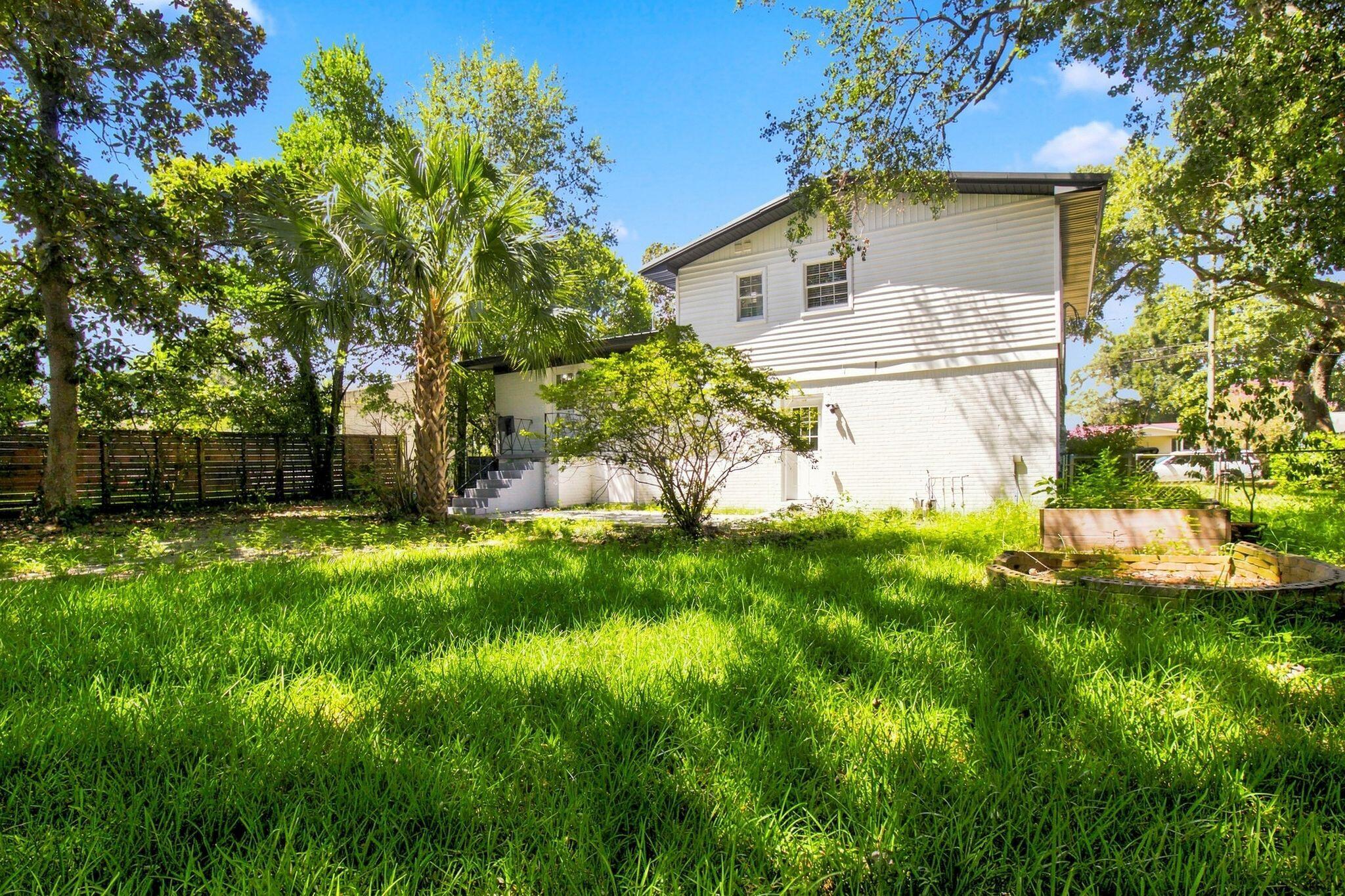 VESTA HEIGHTS 4TH ADDN - Residential