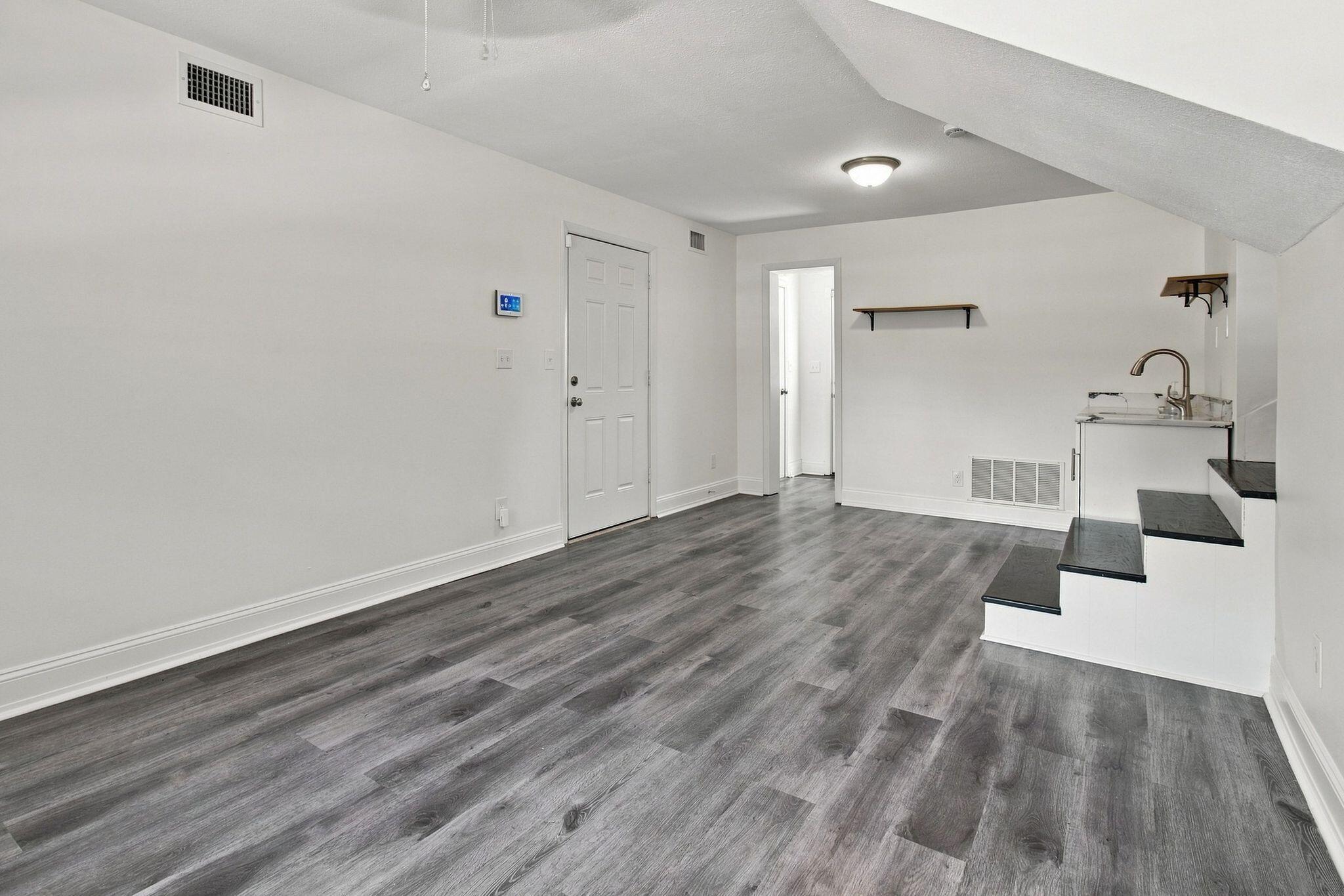VESTA HEIGHTS 4TH ADDN - Residential