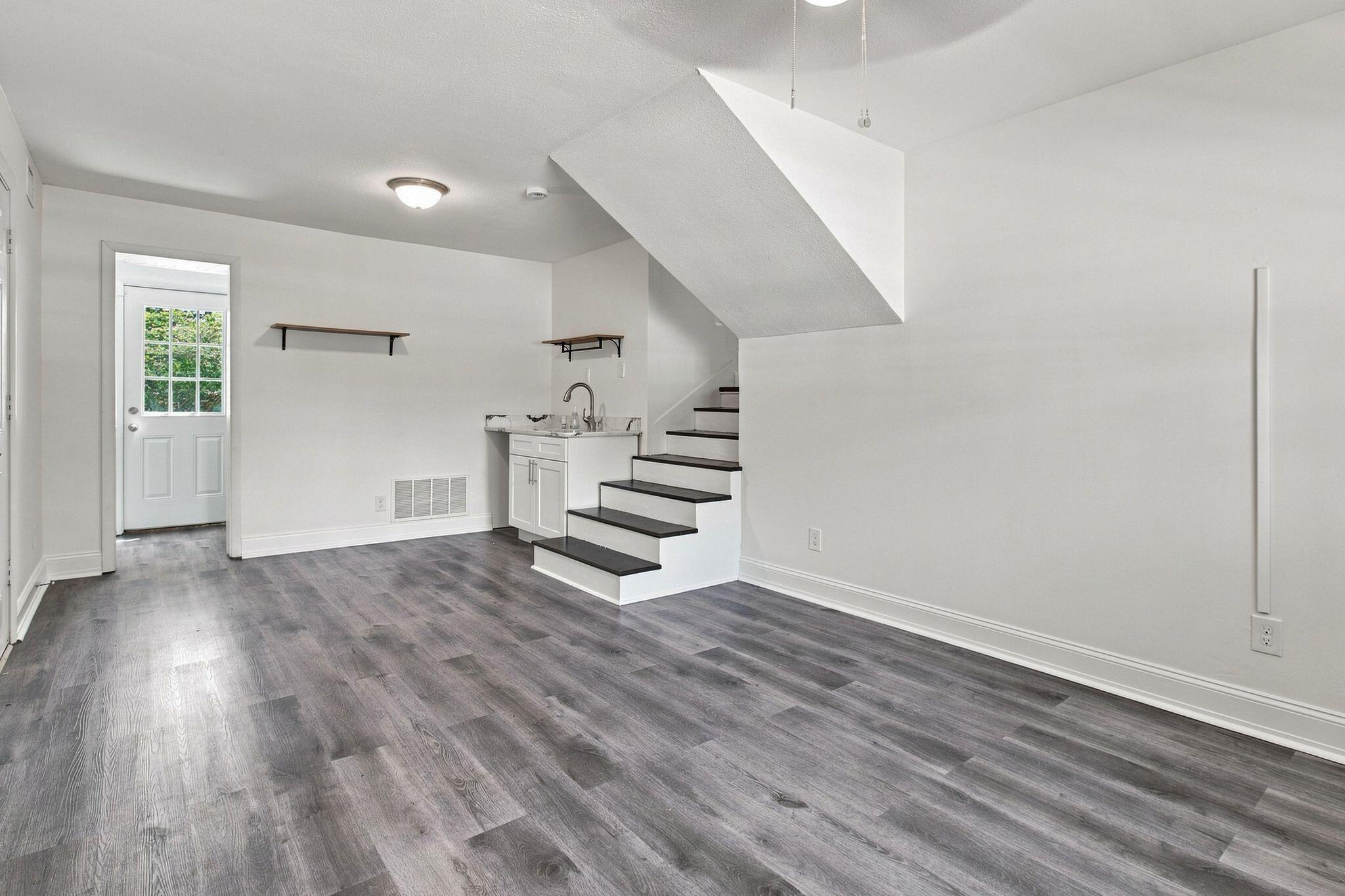 VESTA HEIGHTS 4TH ADDN - Residential