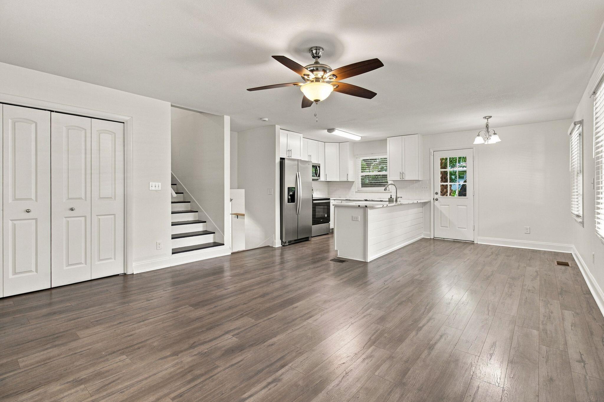 VESTA HEIGHTS 4TH ADDN - Residential