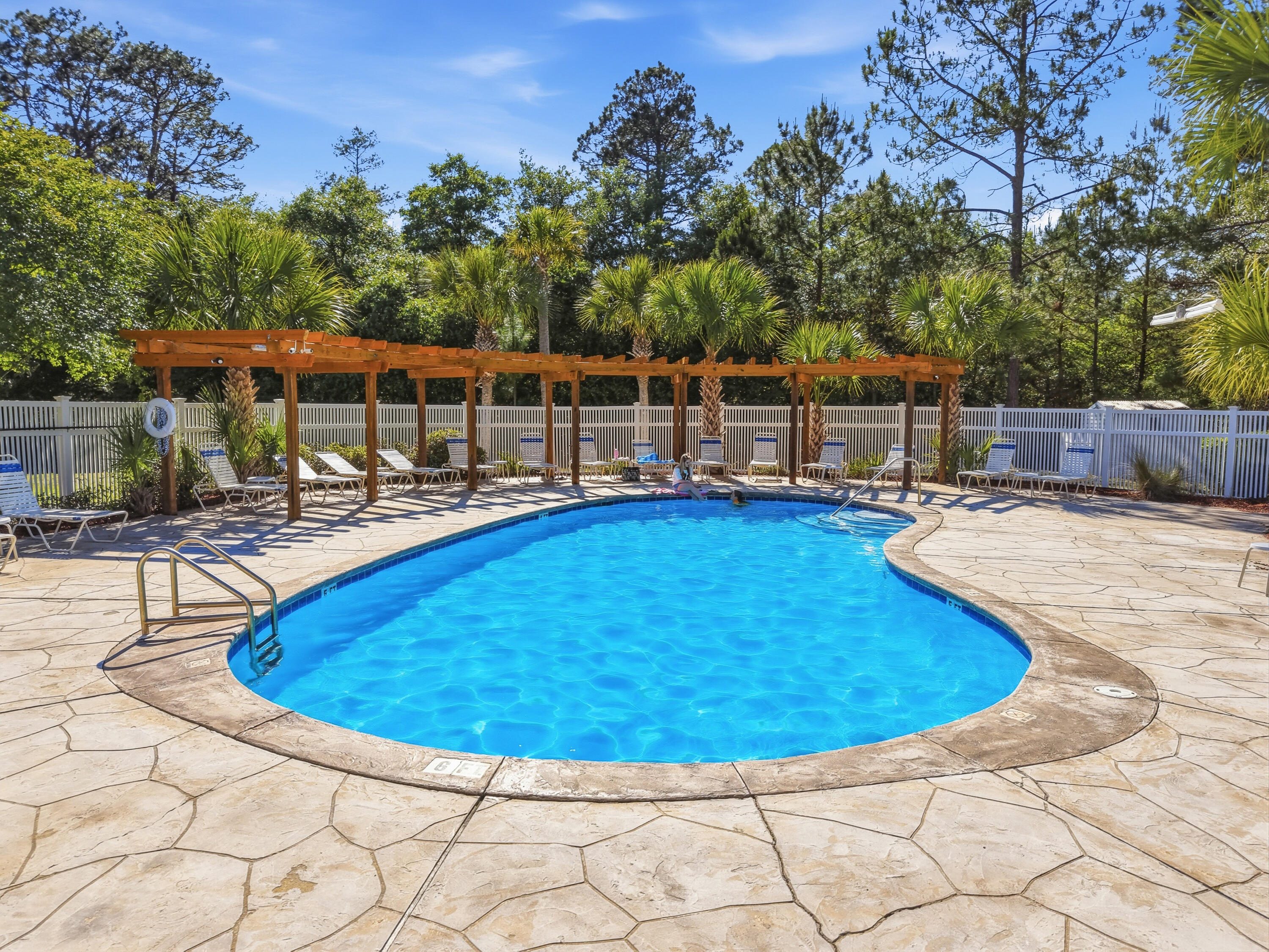 SILVER OAKS PH 2 - Residential
