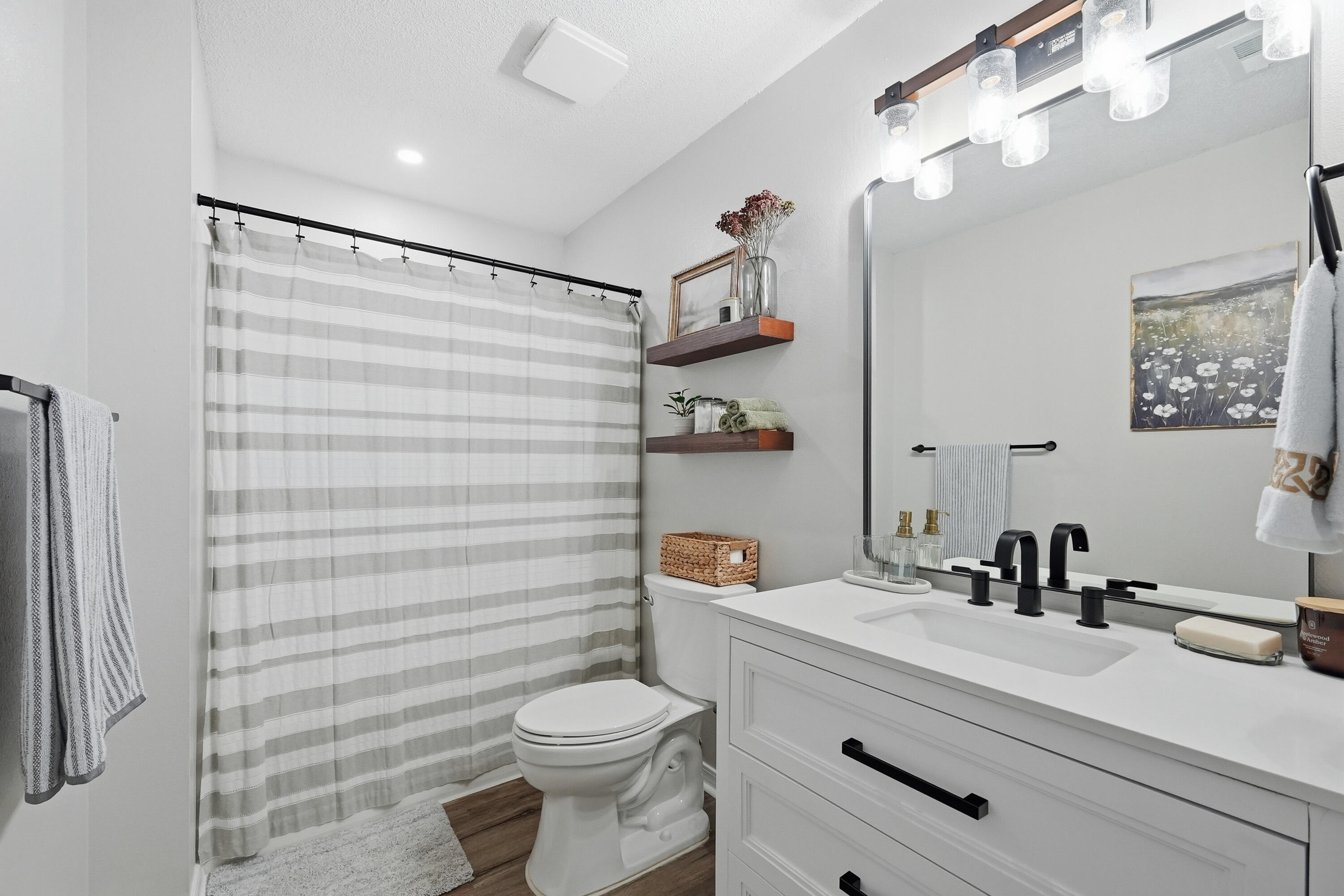 SILVER OAKS PH 2 - Residential