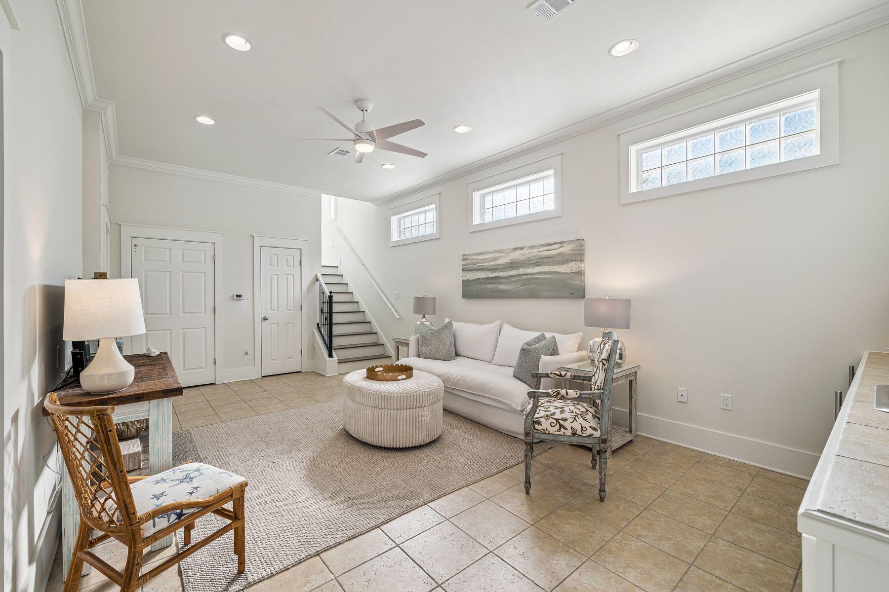 BLUE MOUNTAIN BEACH - Residential