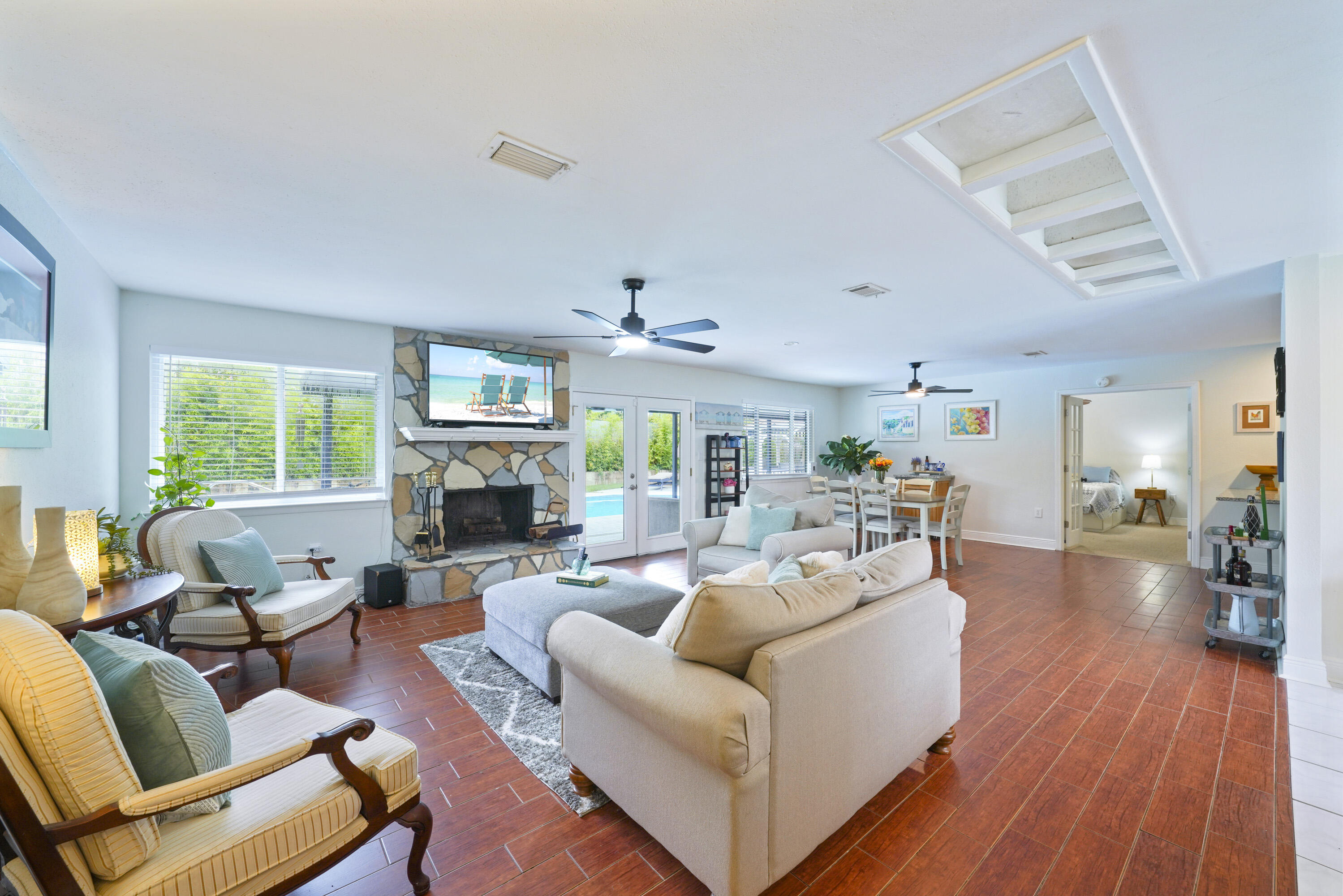 PINEDALE 2ND ADDN - Residential