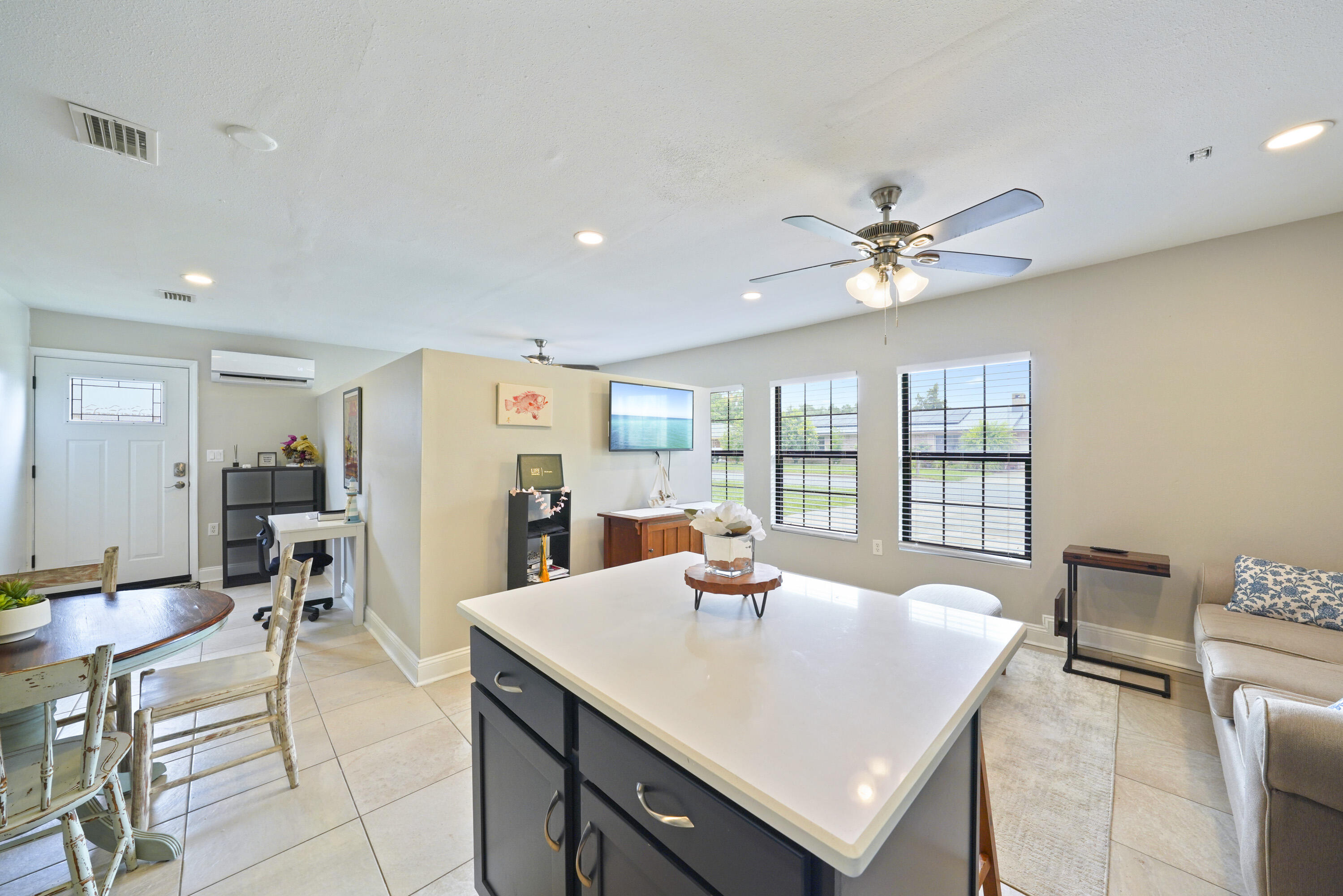 PINEDALE 2ND ADDN - Residential