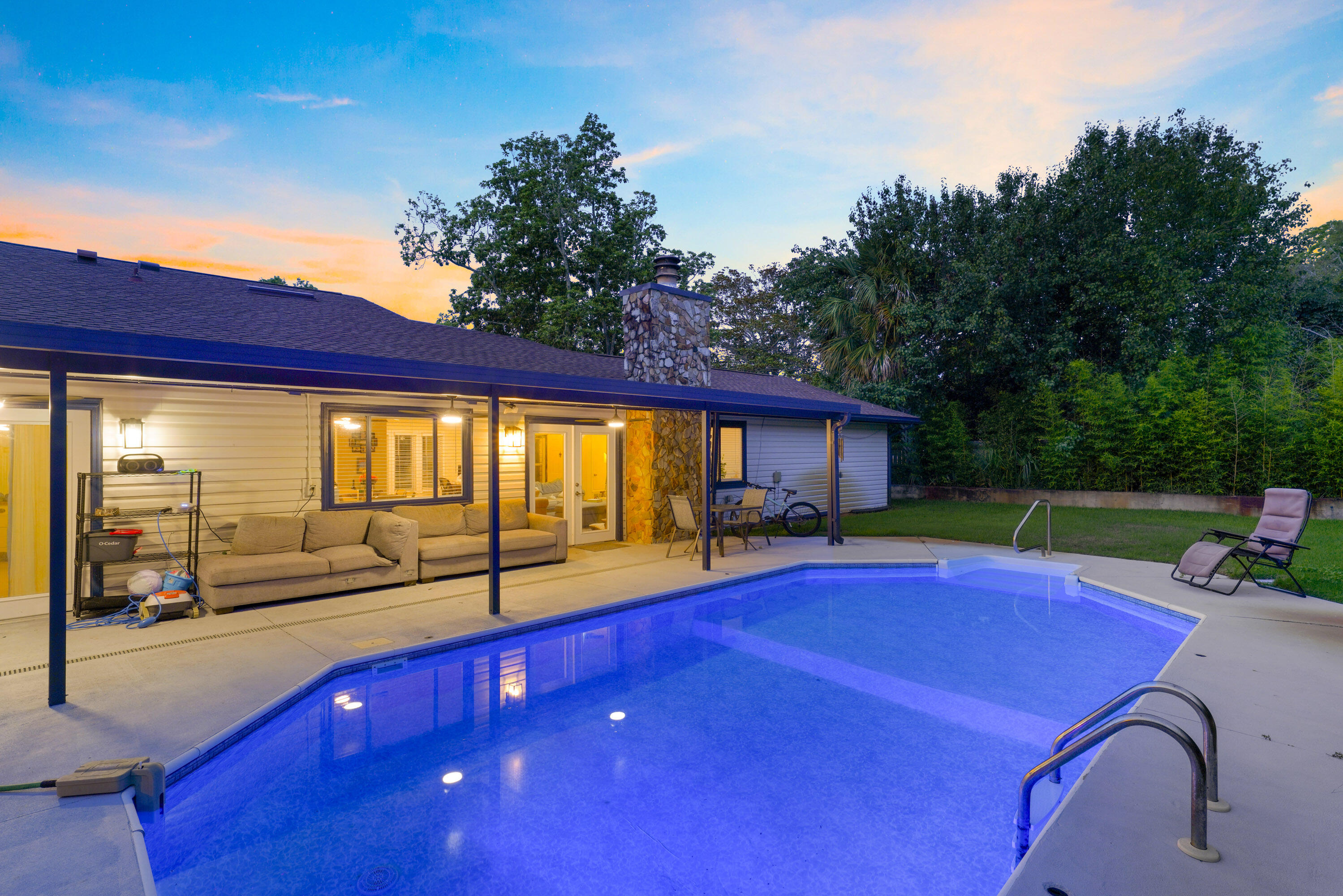 PINEDALE 2ND ADDN - Residential