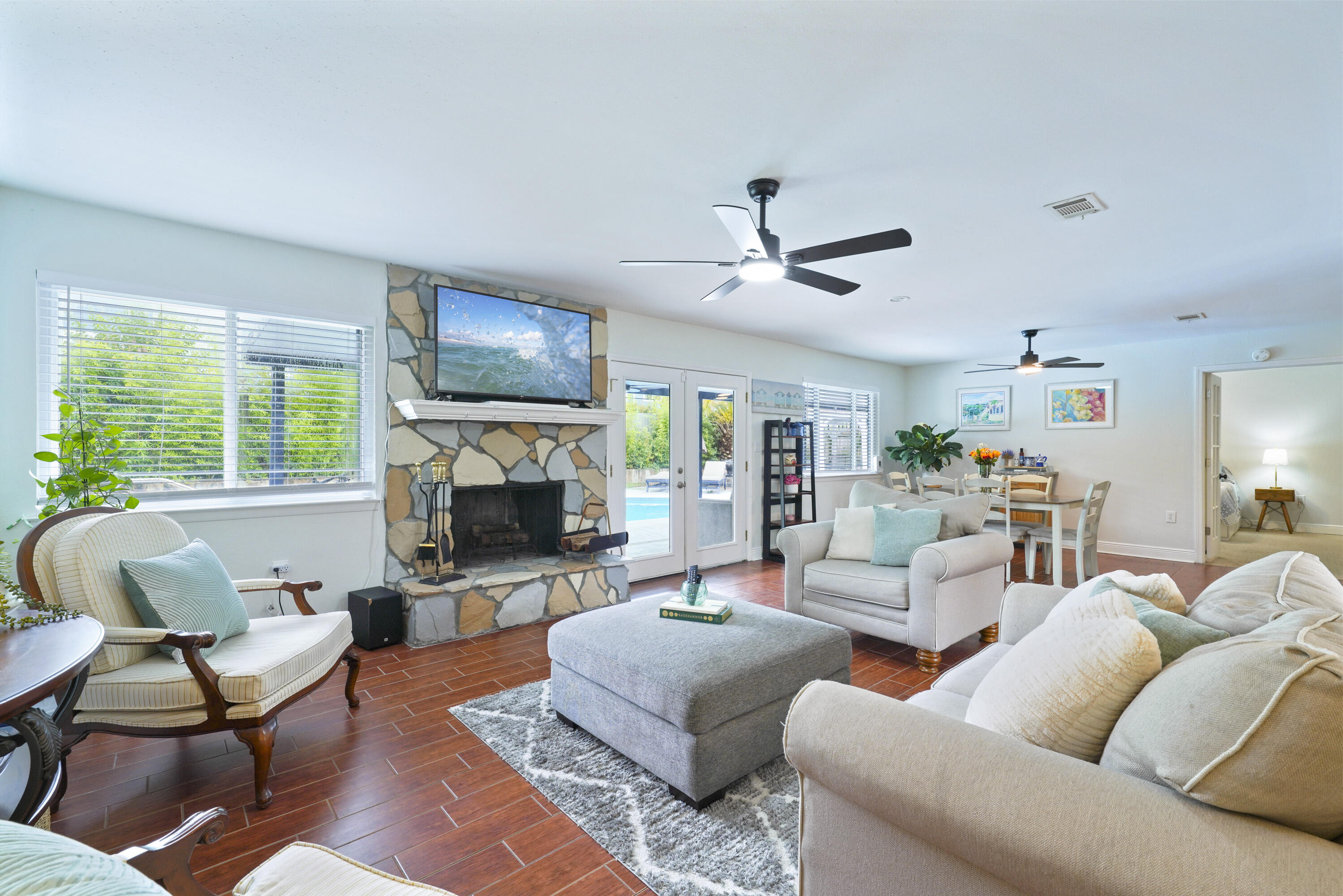 PINEDALE 2ND ADDN - Residential