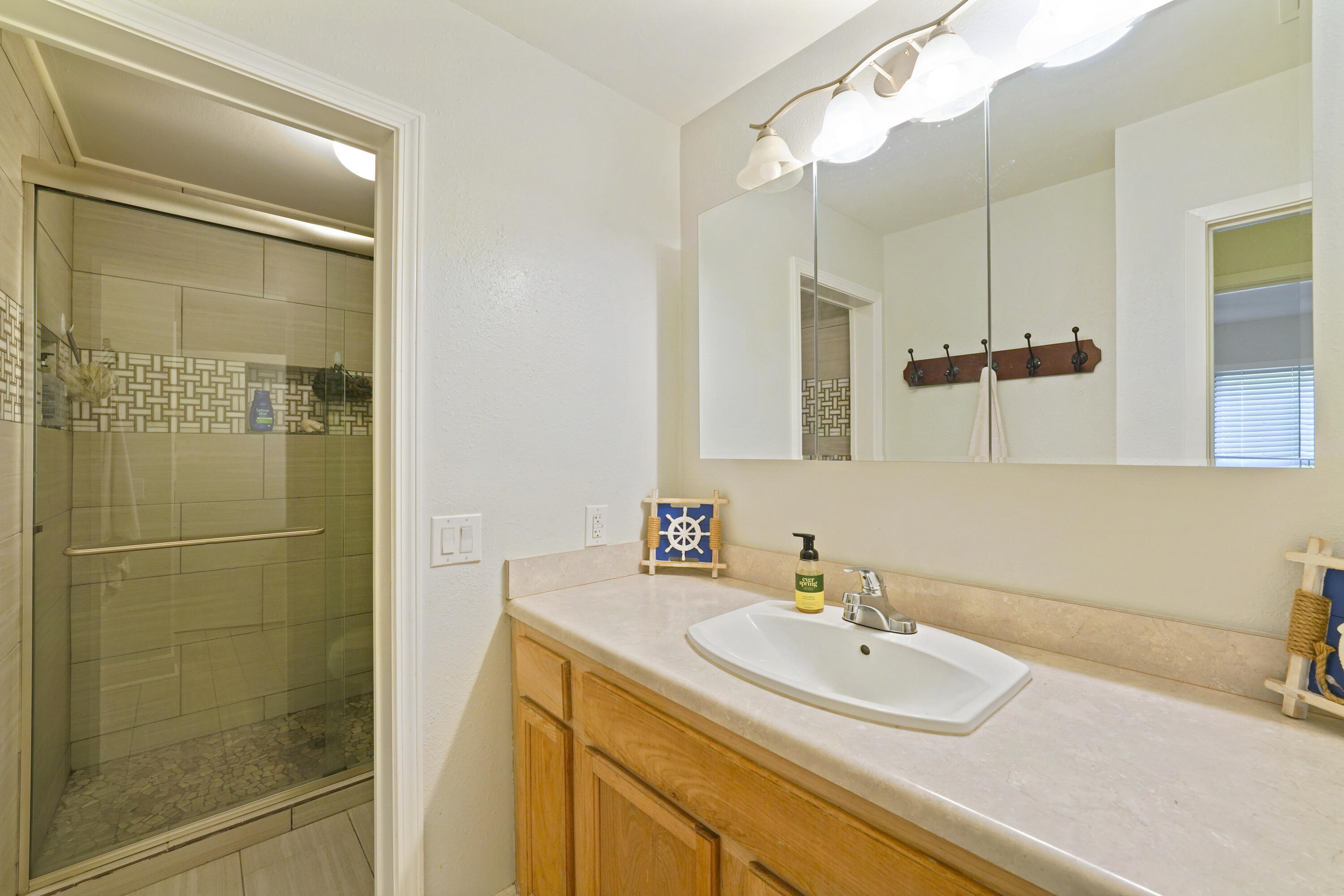 PINEDALE 2ND ADDN - Residential