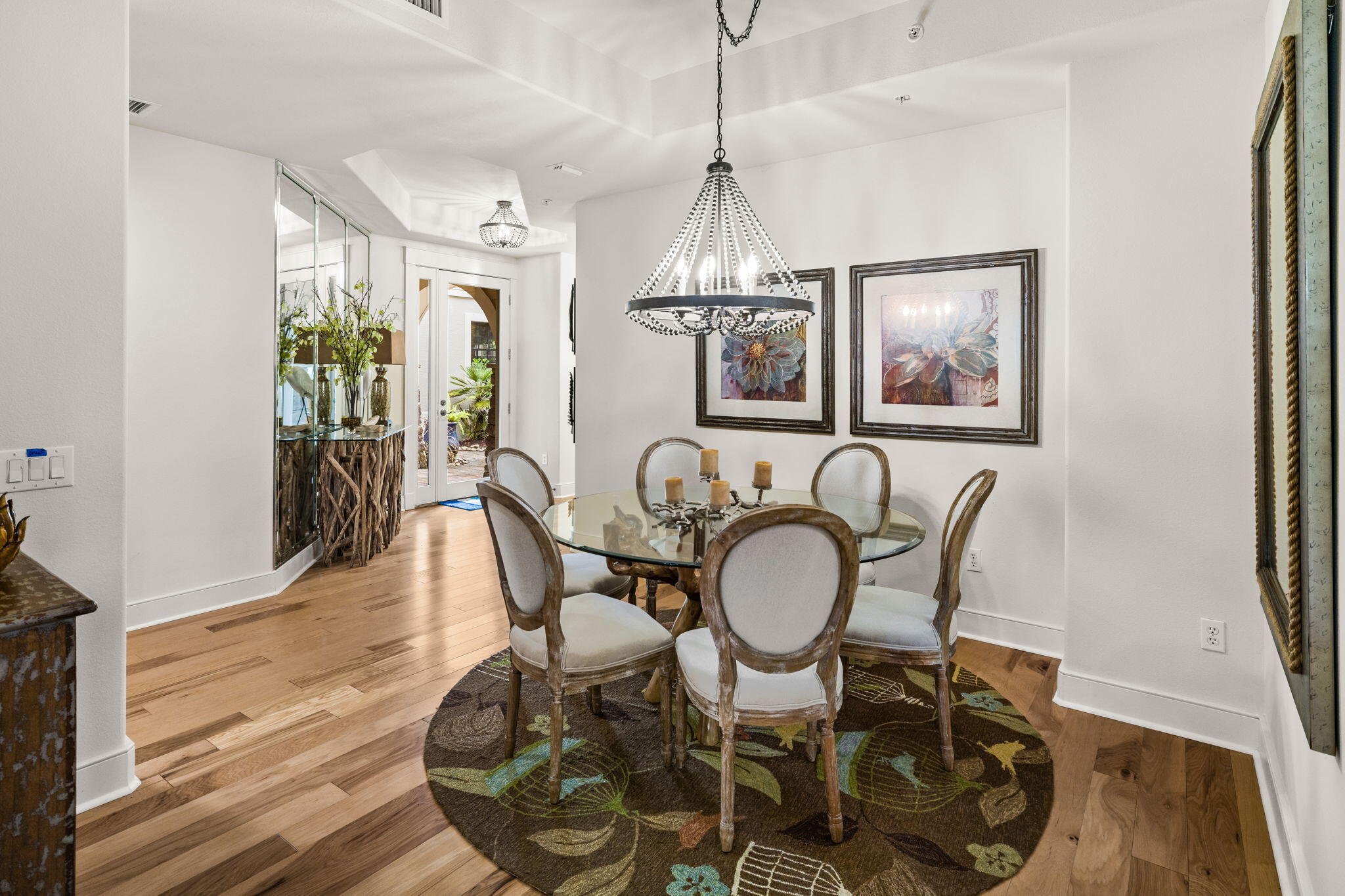 WILD HERON - CLUBSIDE II - Residential