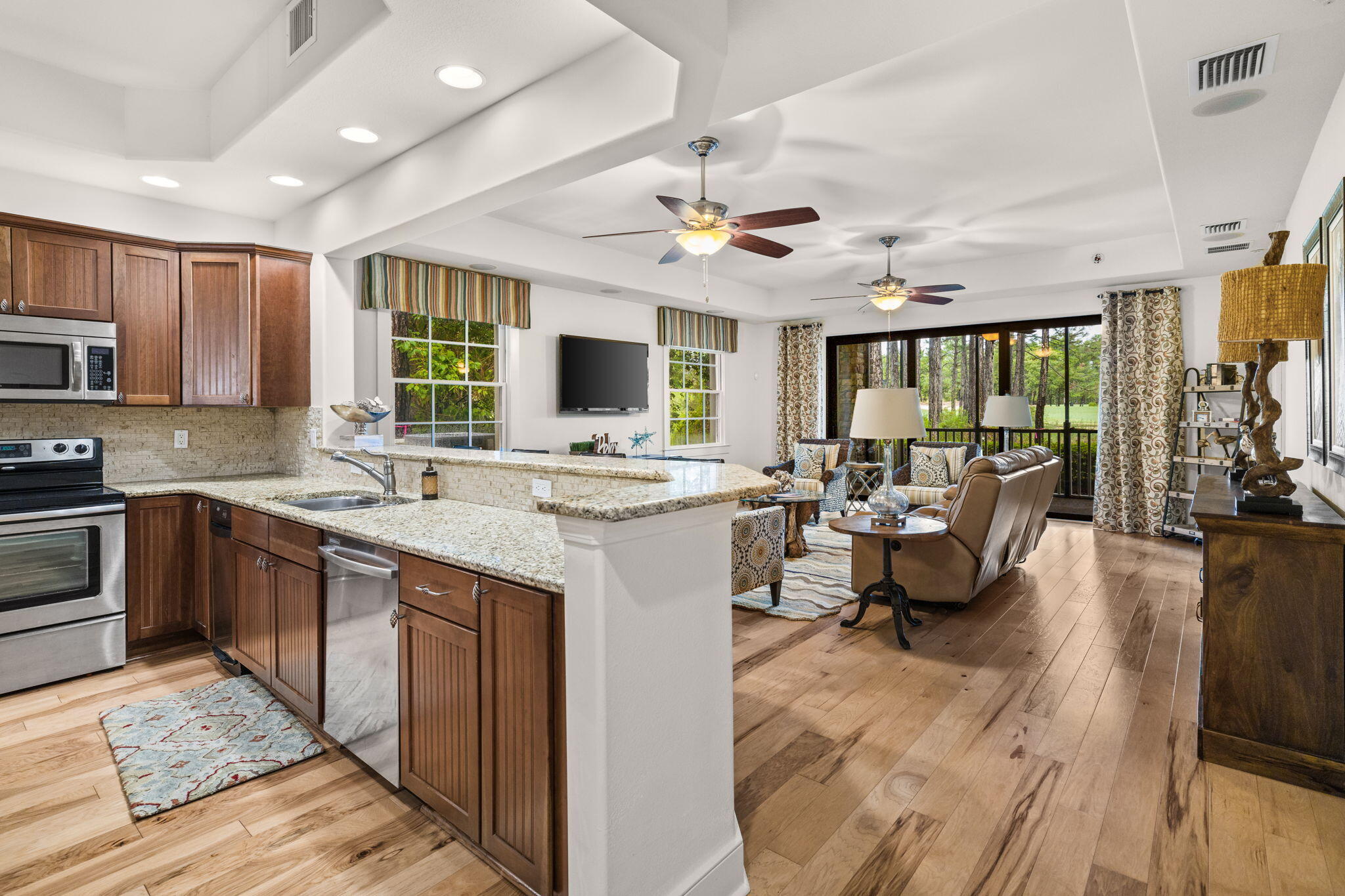 WILD HERON - CLUBSIDE II - Residential