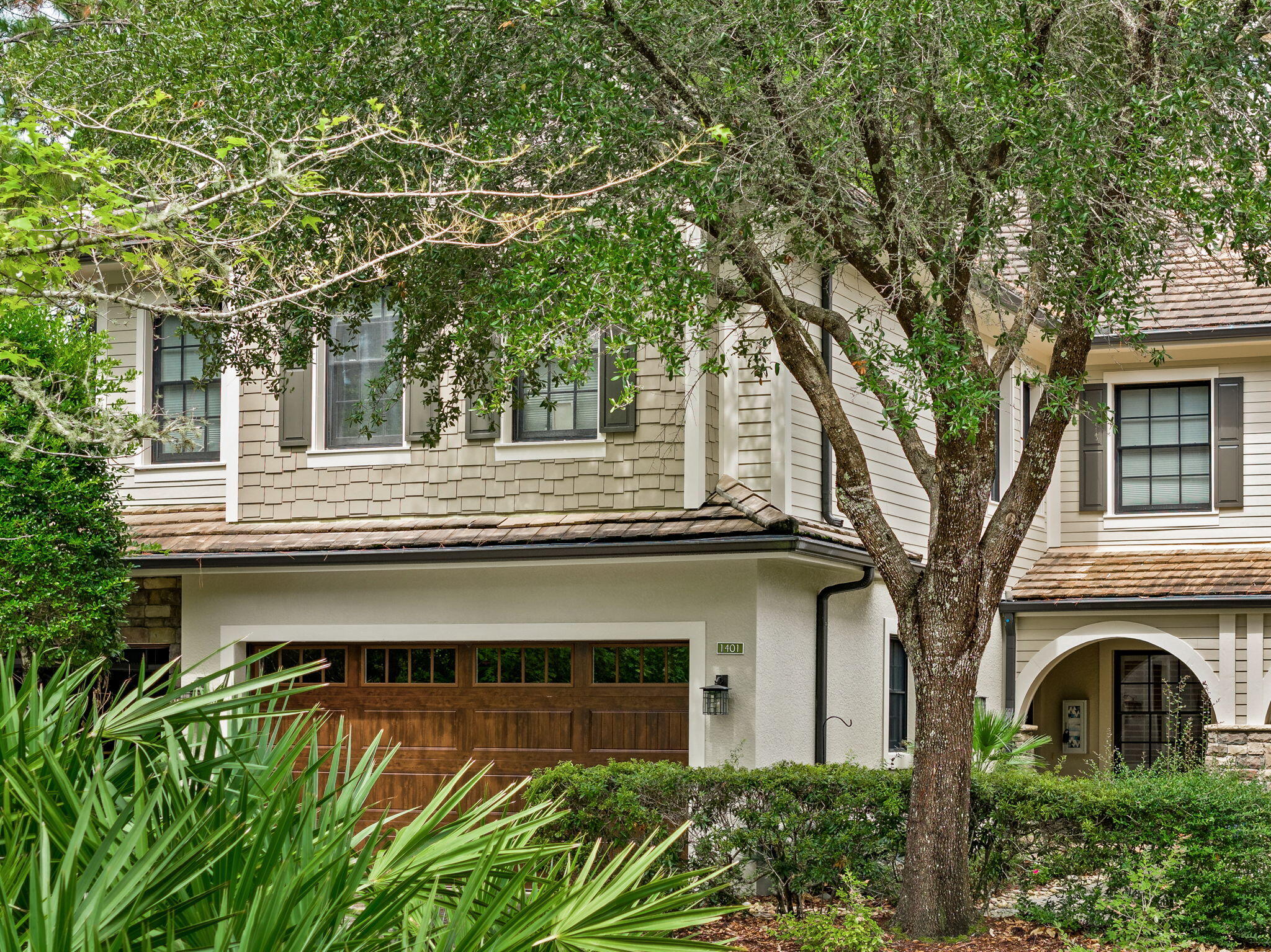 WILD HERON - CLUBSIDE II - Residential