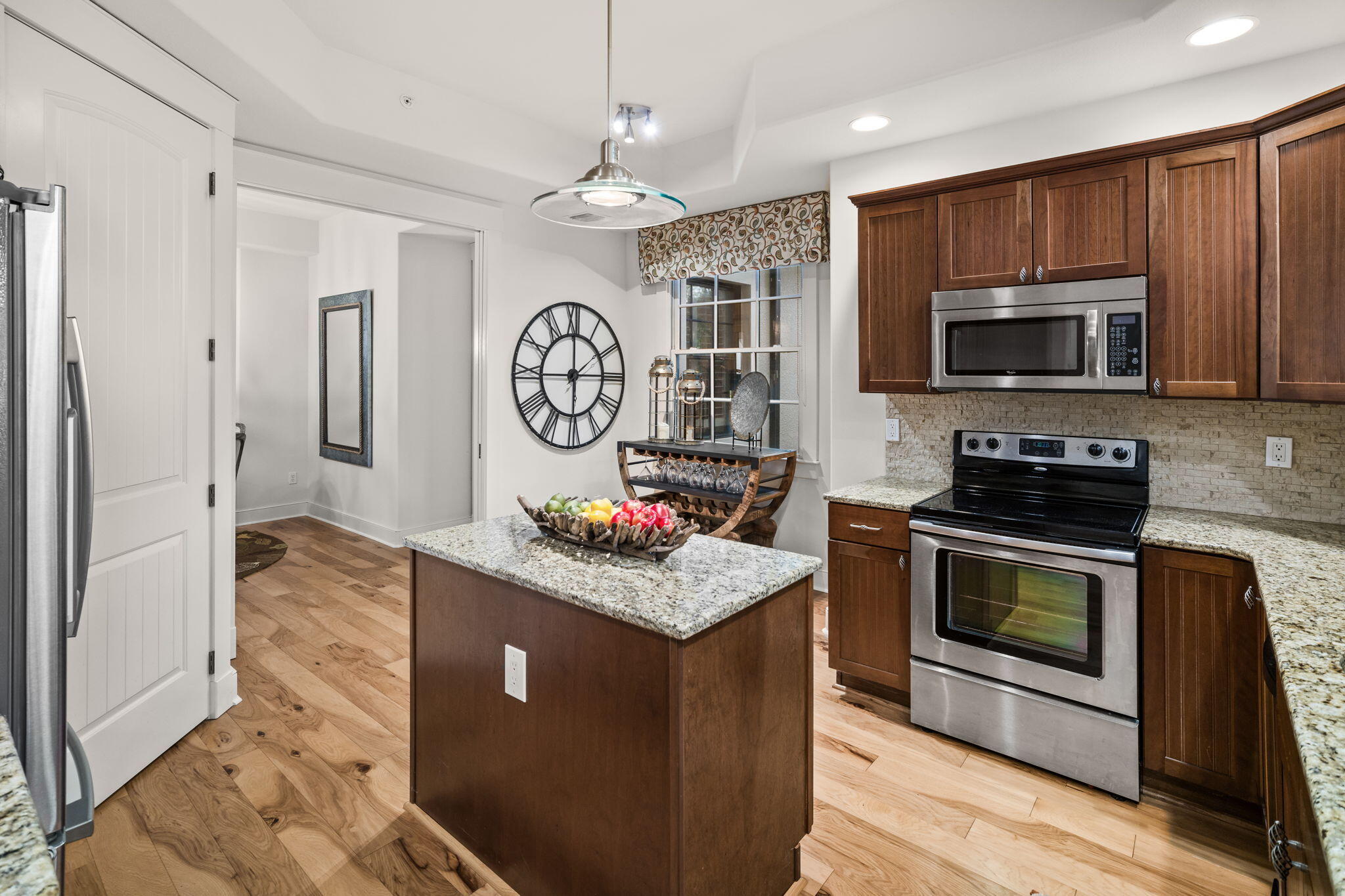 WILD HERON - CLUBSIDE II - Residential