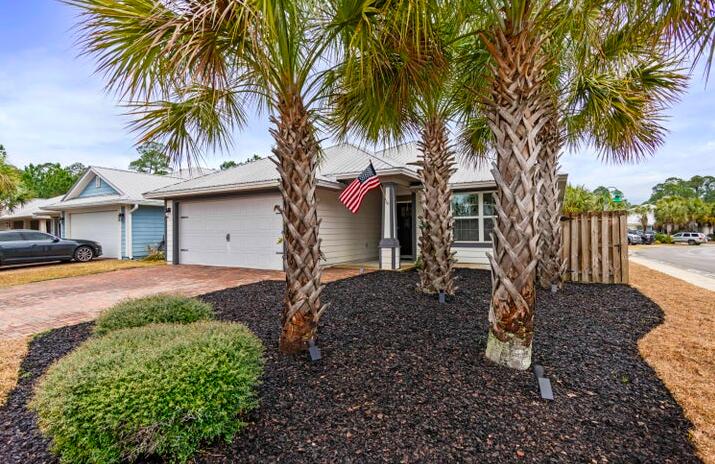 EAGLE BAY - Residential