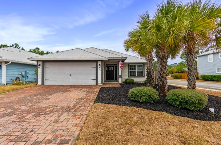 EAGLE BAY - Residential