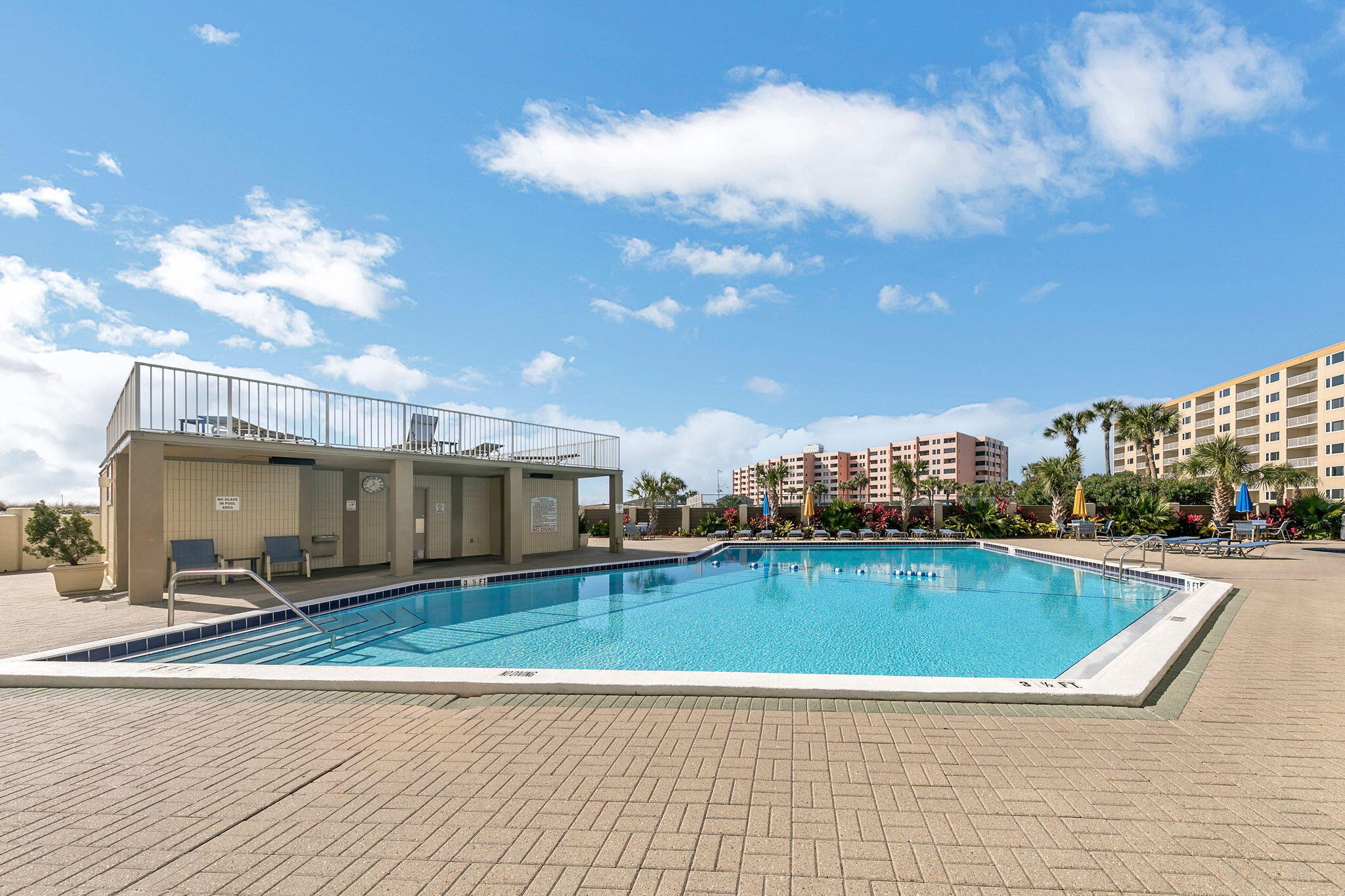 INLET REEF CLUB CONDO - Residential