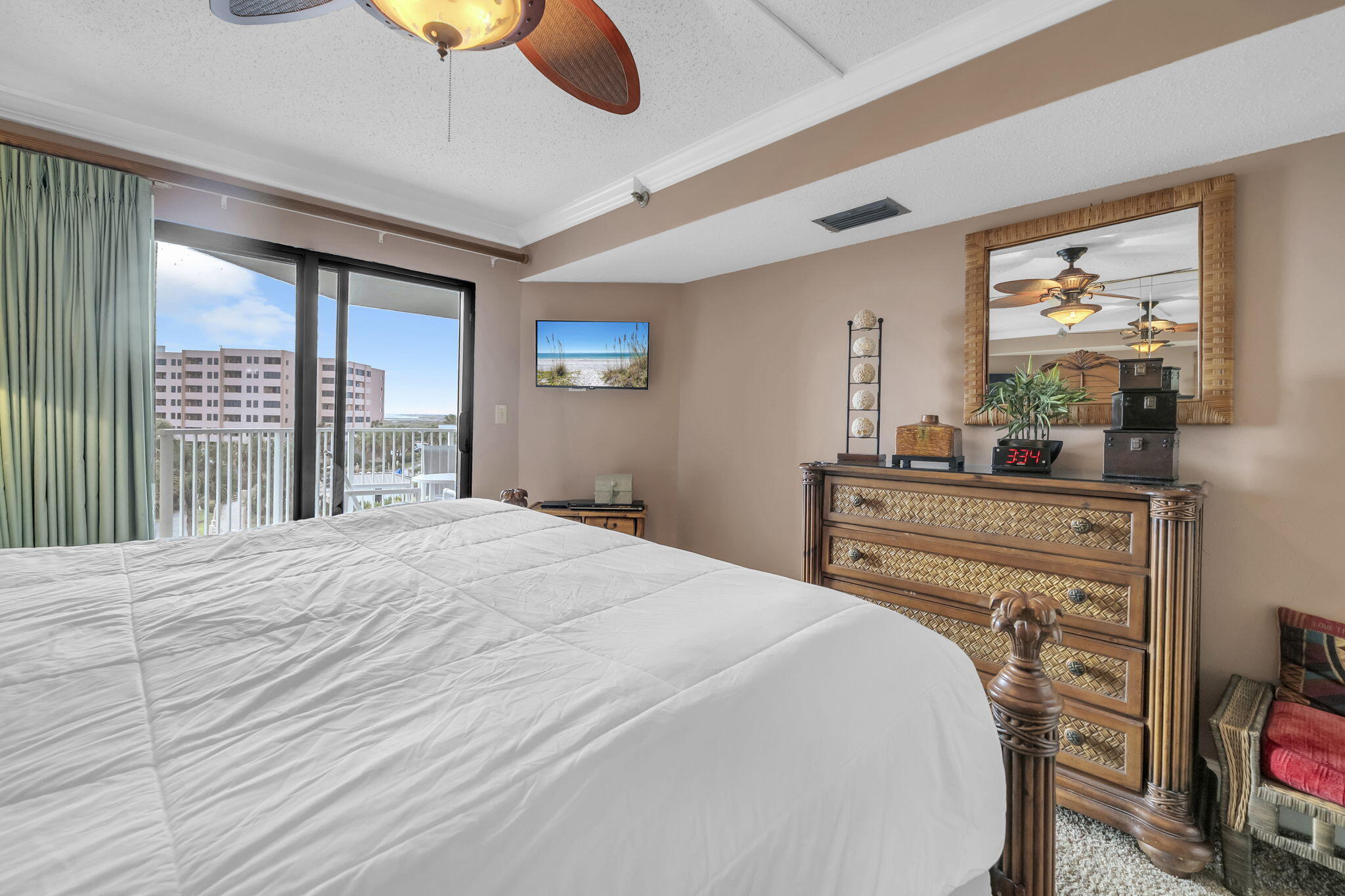 INLET REEF CLUB CONDO - Residential