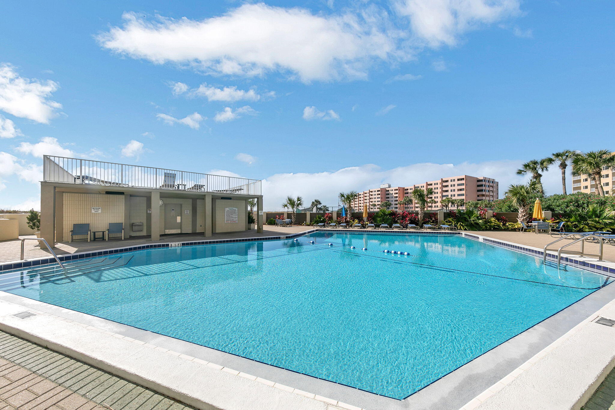 INLET REEF CLUB CONDO - Residential