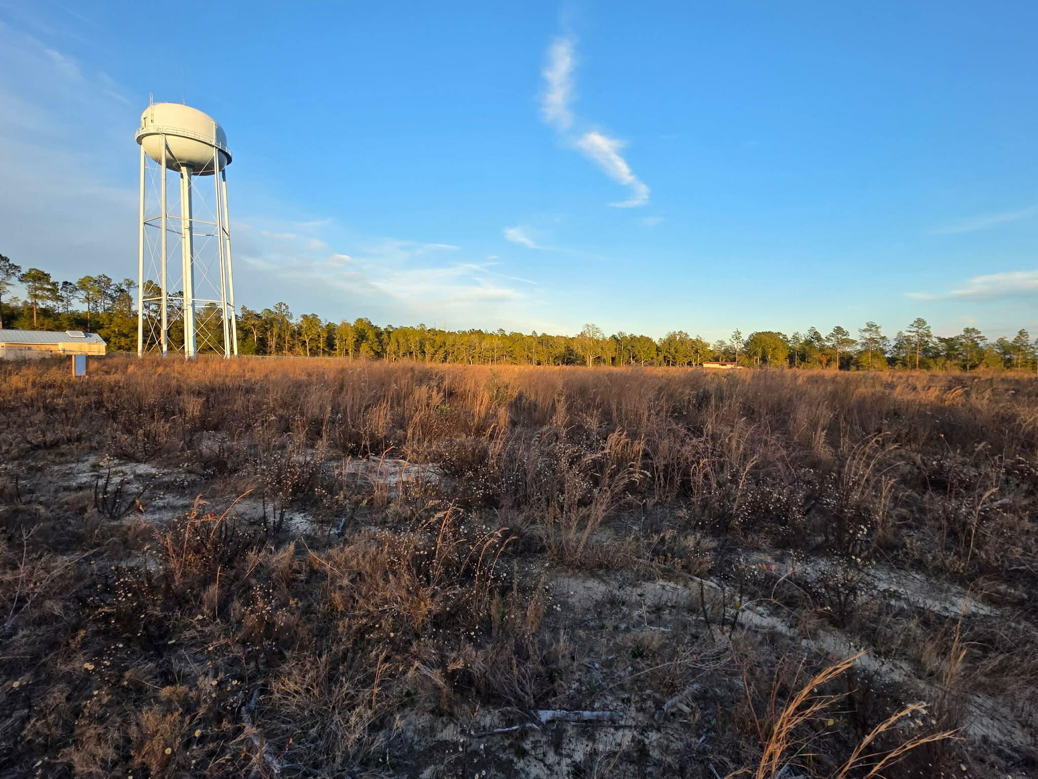 Prime 4.68± acre parcel in Holt Industrial Park offering level, buildable land with excellent access to US-90 and I-10. Ideal for commercial or industrial development, this property provides strong visibility and convenient logistics in a growing area. This site is well-suited for industrial, warehouse, or commercial use. Utilities available (to be verified by buyer). Can be used for warehouses, manufacturing, etc. OWNER FINANCING AVAILABLE!