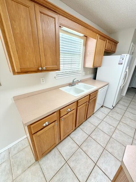 PALM HARBOR MARINA - Residential Lease