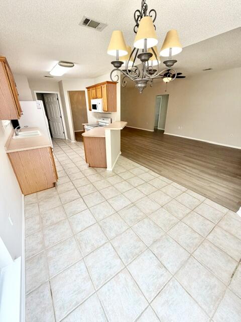 PALM HARBOR MARINA - Residential Lease