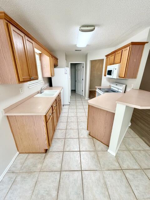 PALM HARBOR MARINA - Residential Lease