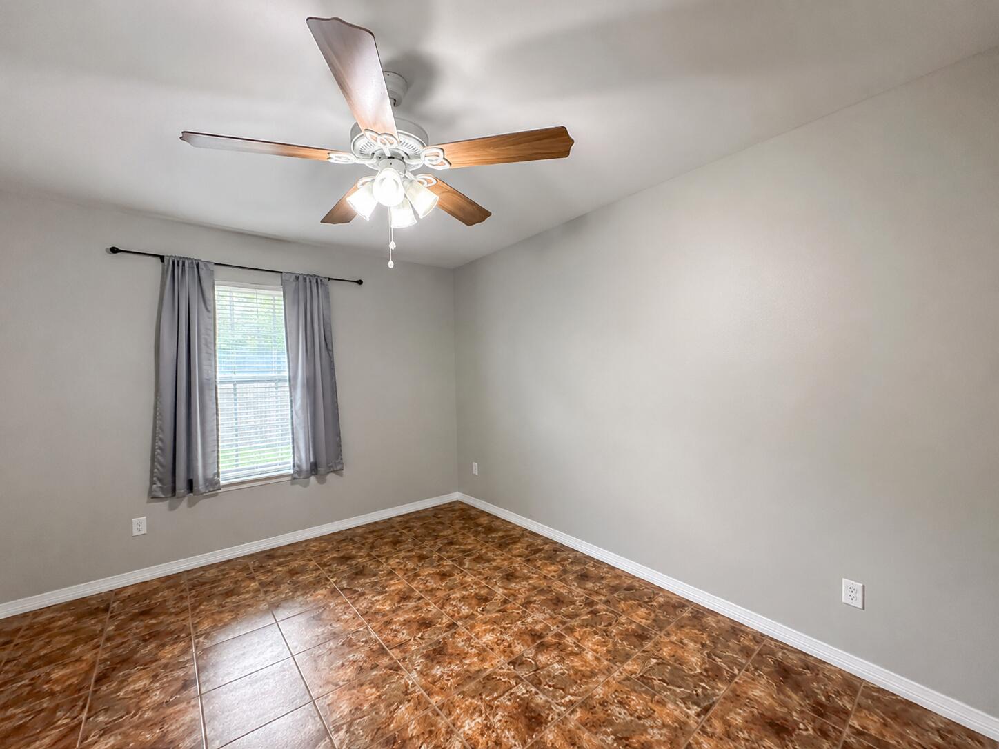 NICEVILLE VAL-P PLAT - Residential Lease