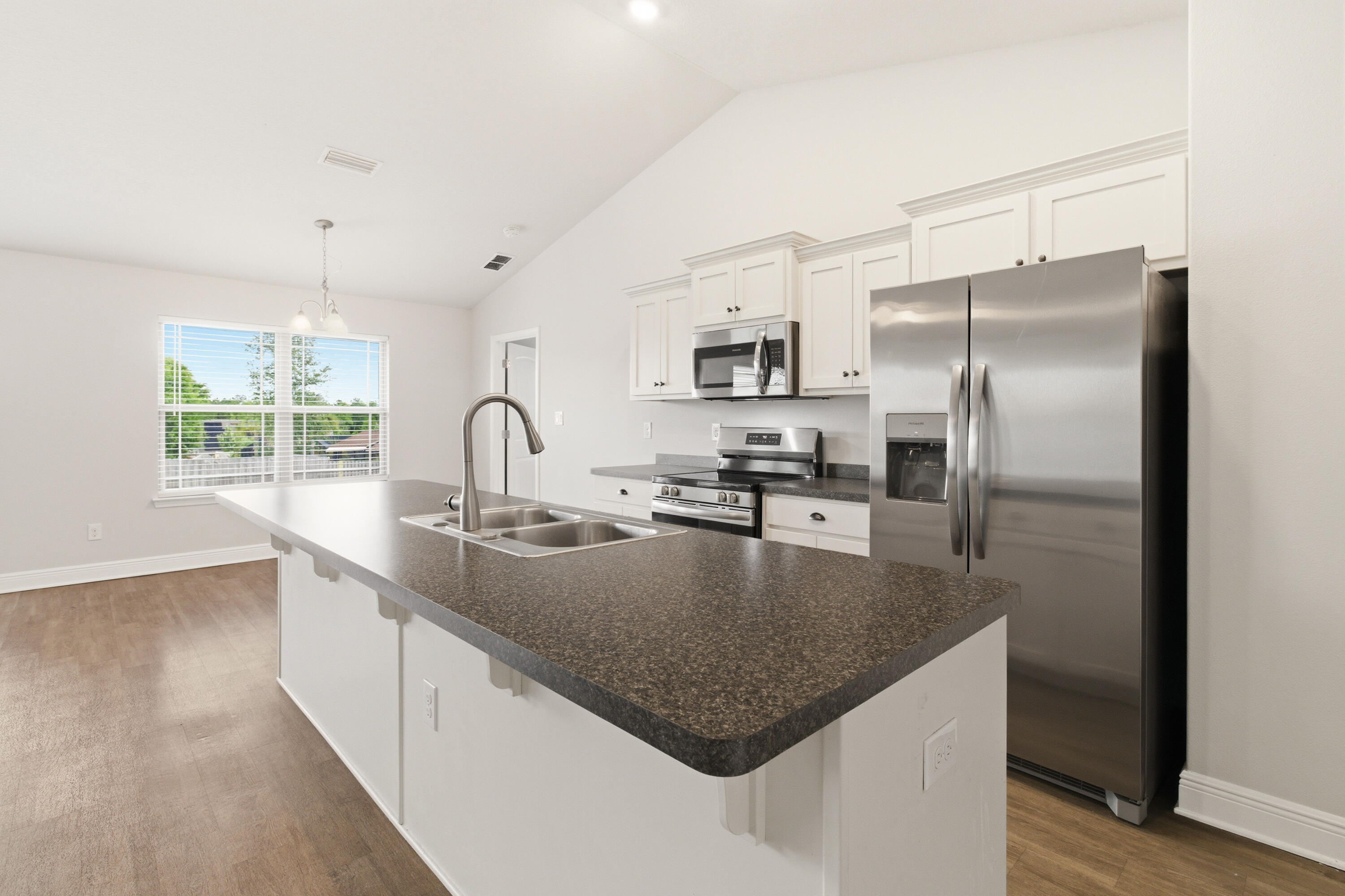 Brylington Manor - Residential