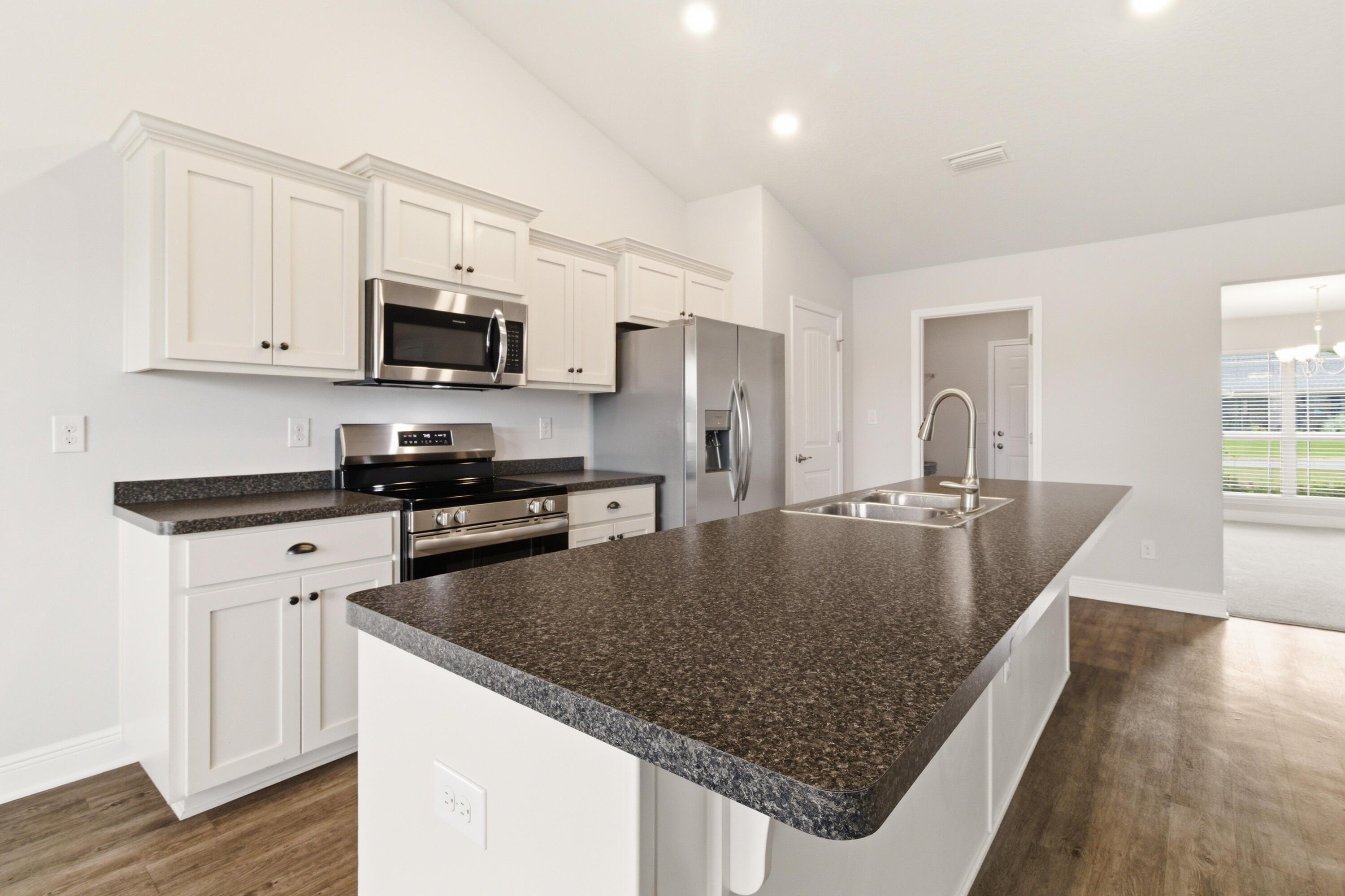 Brylington Manor - Residential