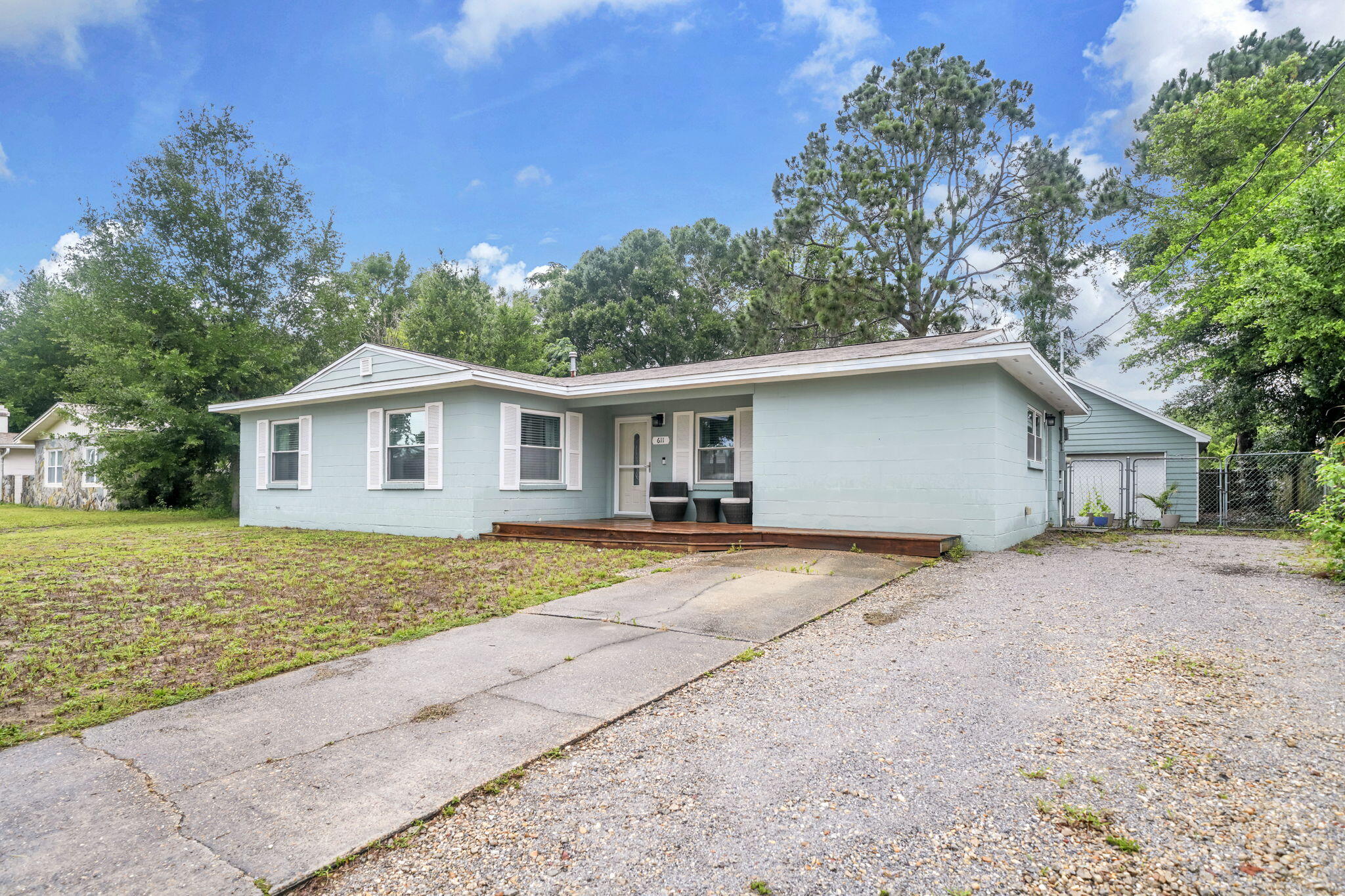MIDPINES - Residential