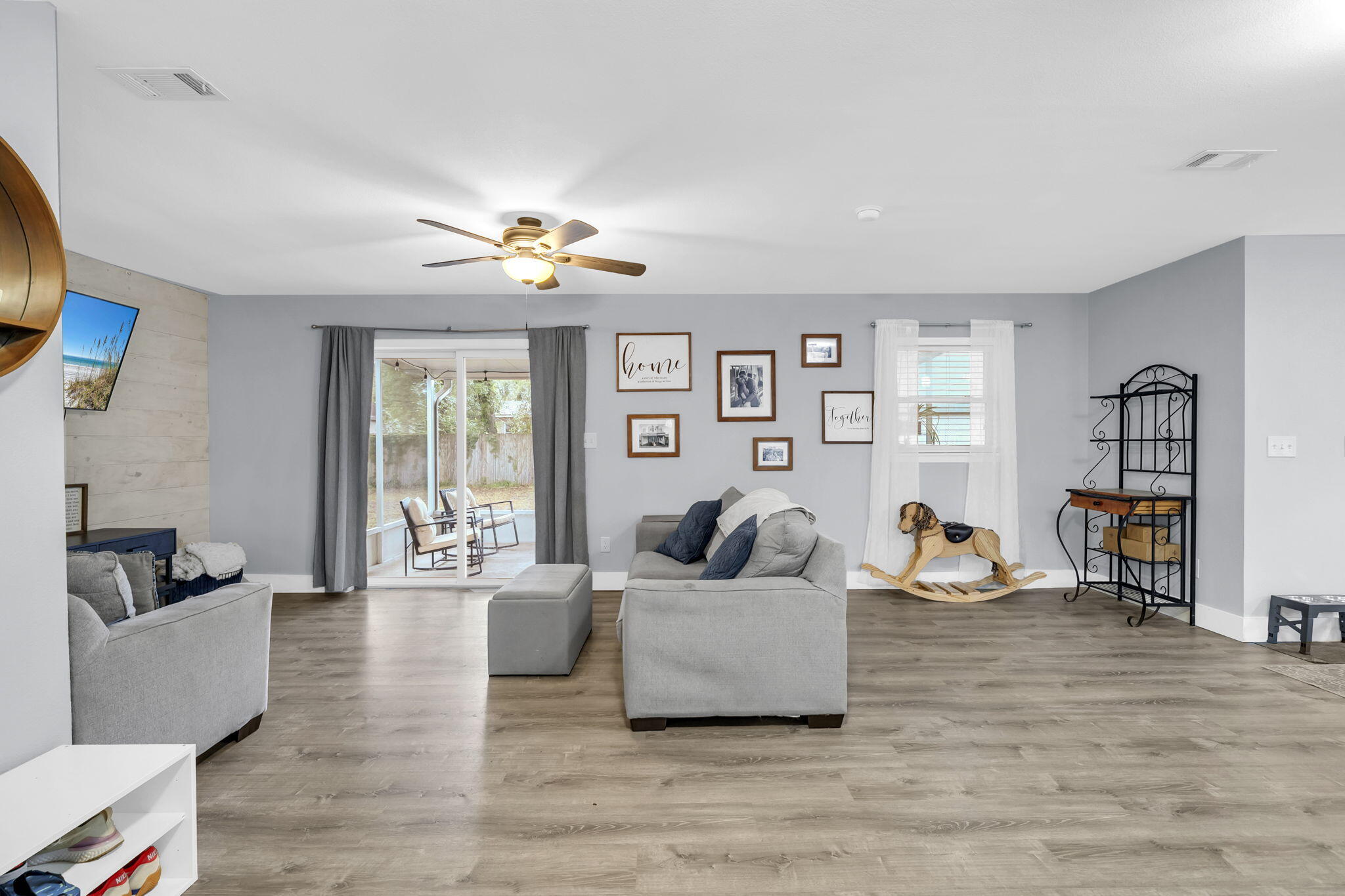 MIDPINES - Residential