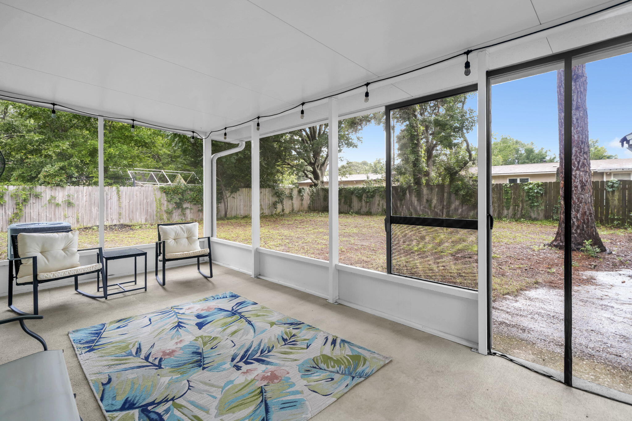 MIDPINES - Residential