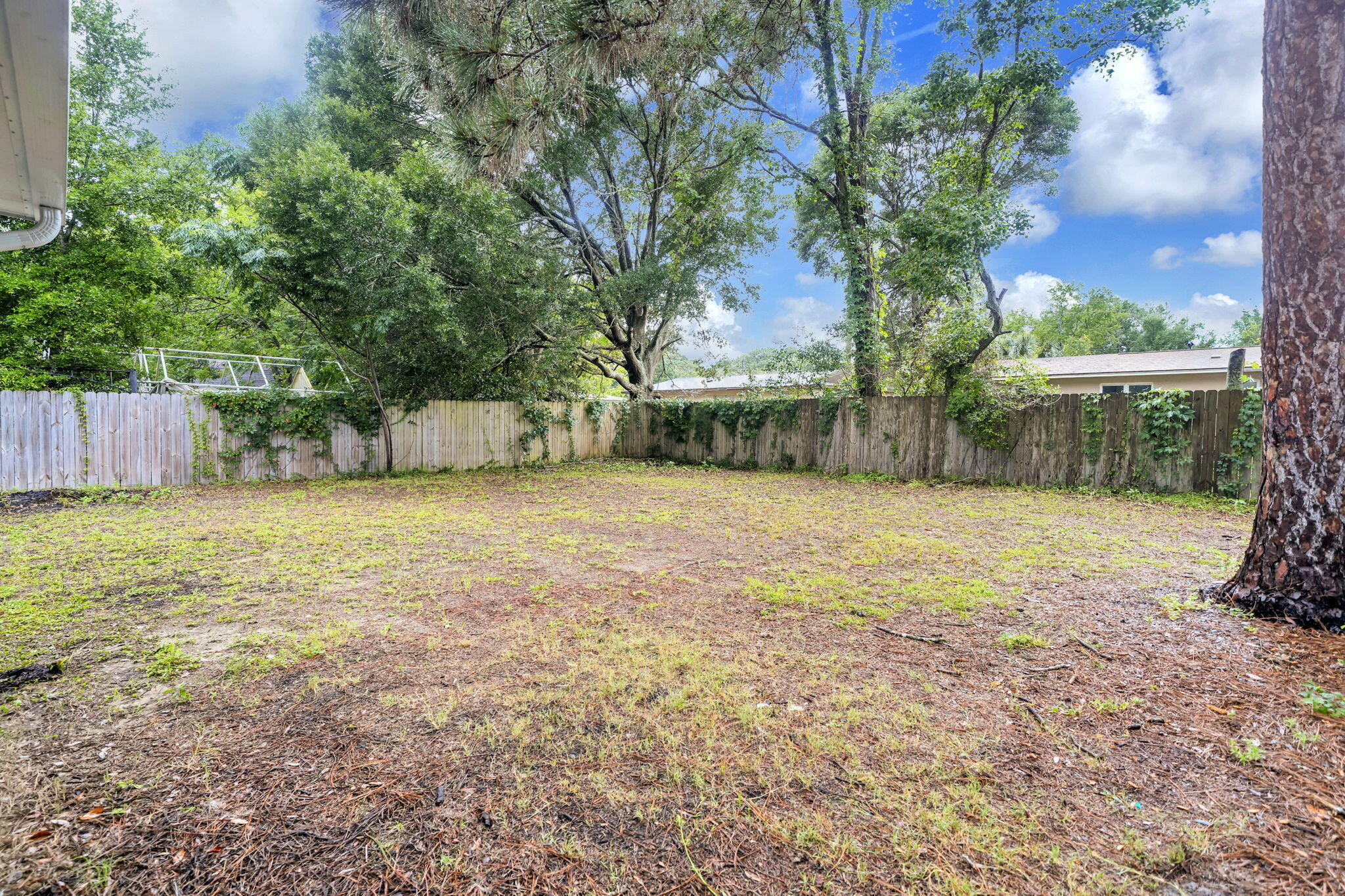 MIDPINES - Residential