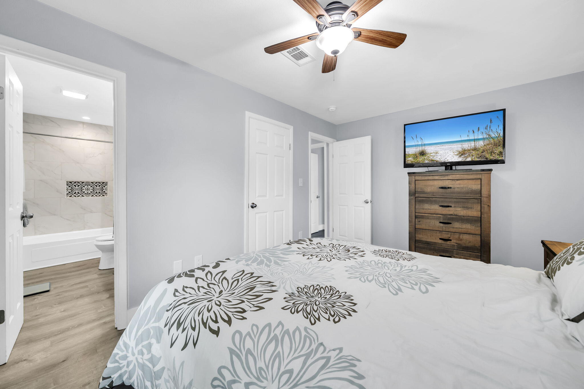 MIDPINES - Residential