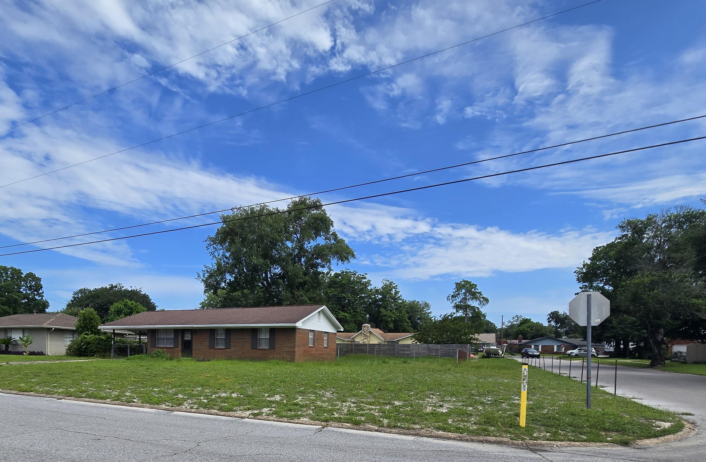 OAKLAND HEIGHTS 1ST ADDN - Residential